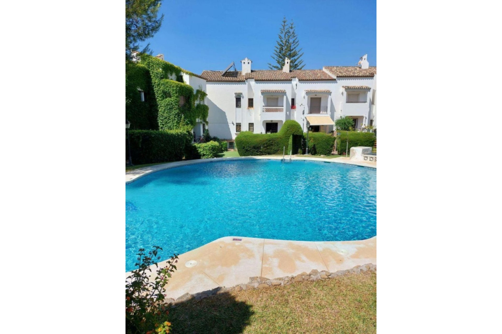 Resale - House - Semi-Detached House - Marbella - Marbella Centro