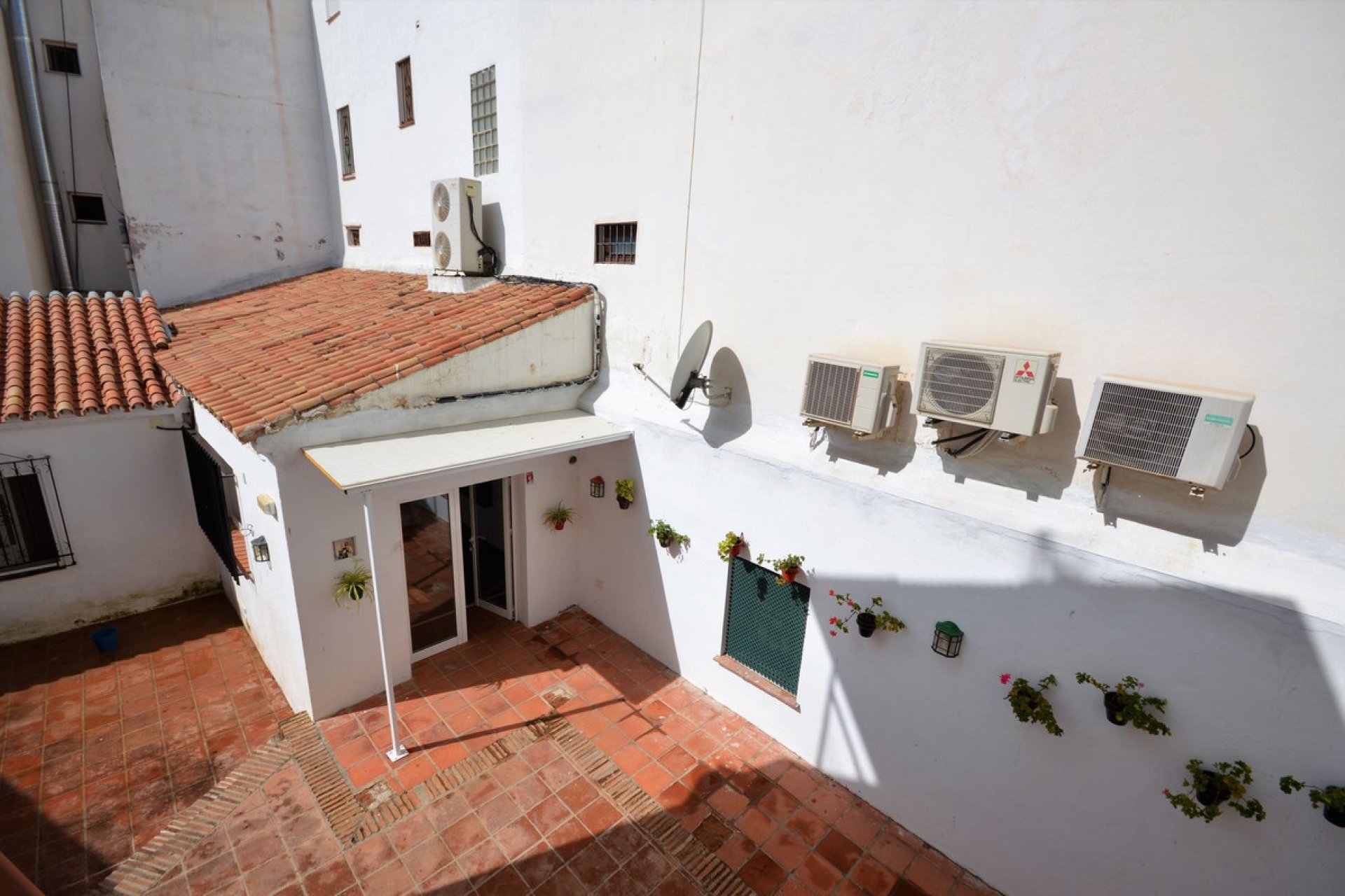 Resale - House - Semi-Detached House - Marbella - Marbella Centro