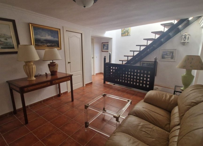 Resale - House - Semi-Detached House - Marbella - Marbella Centro