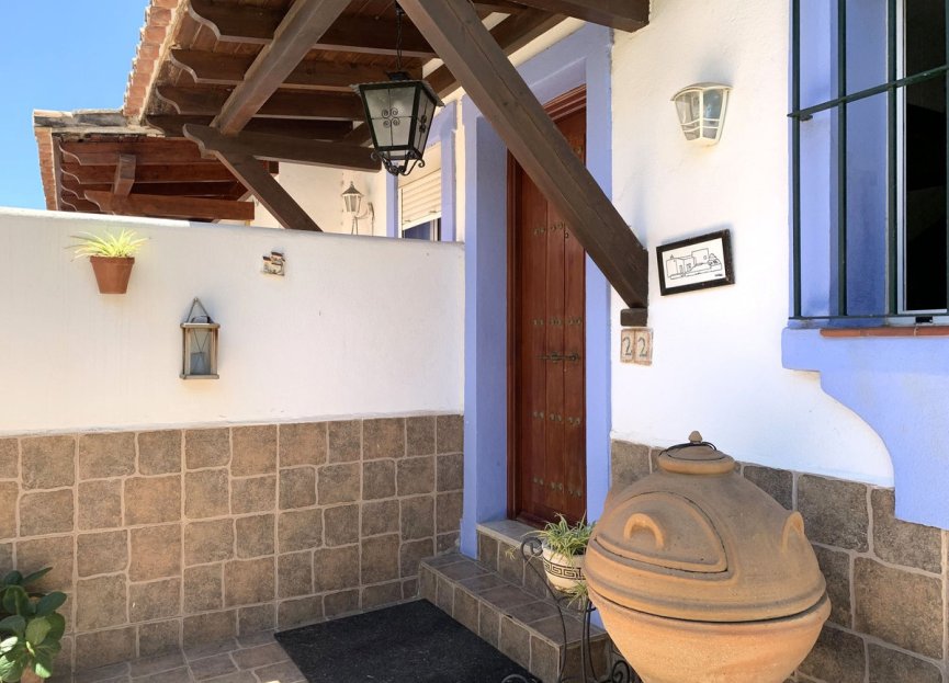 Resale - House - Semi-Detached House - Marbella - Marbella Centro