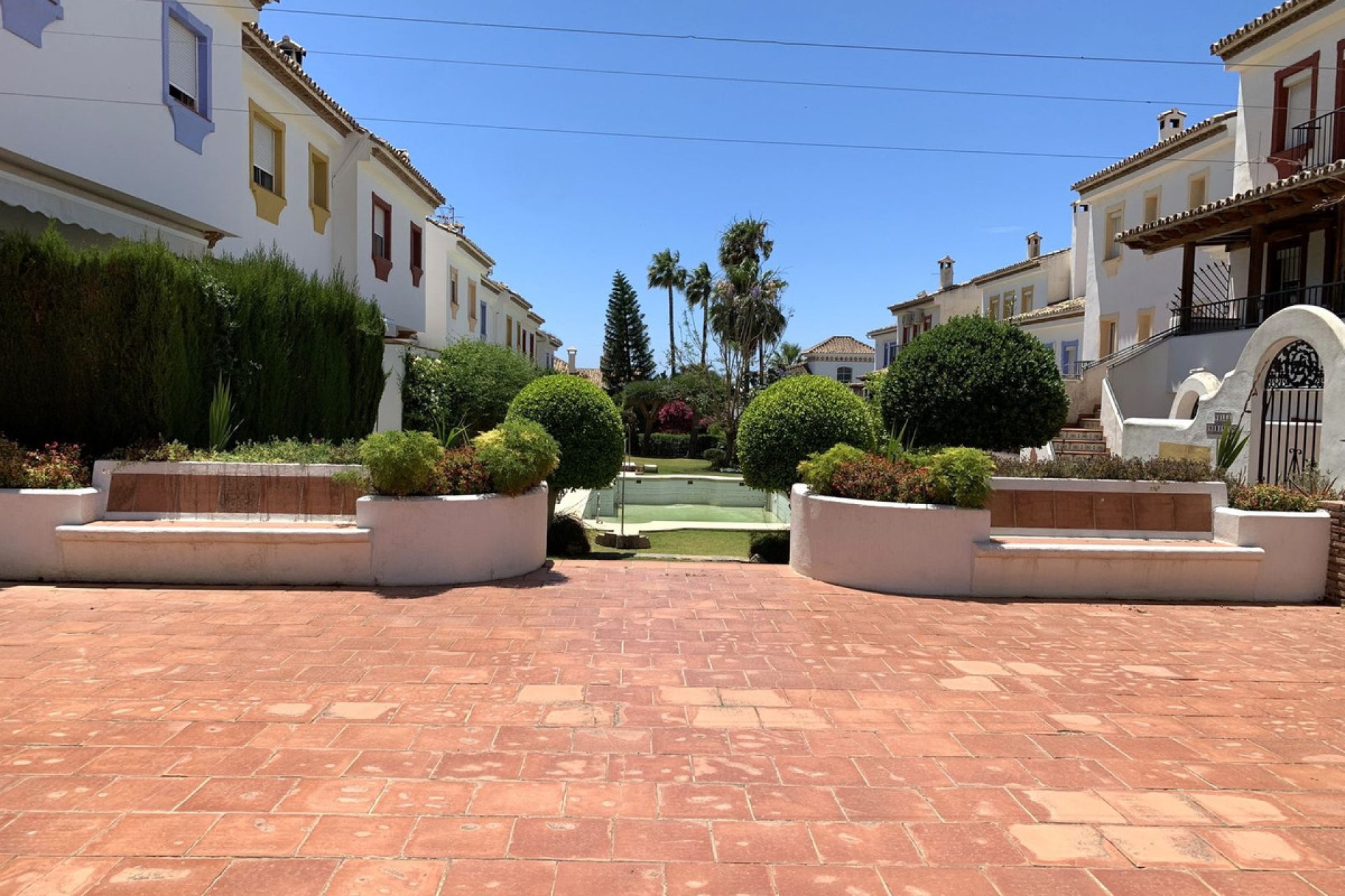 Resale - House - Semi-Detached House - Marbella - Marbella Centro