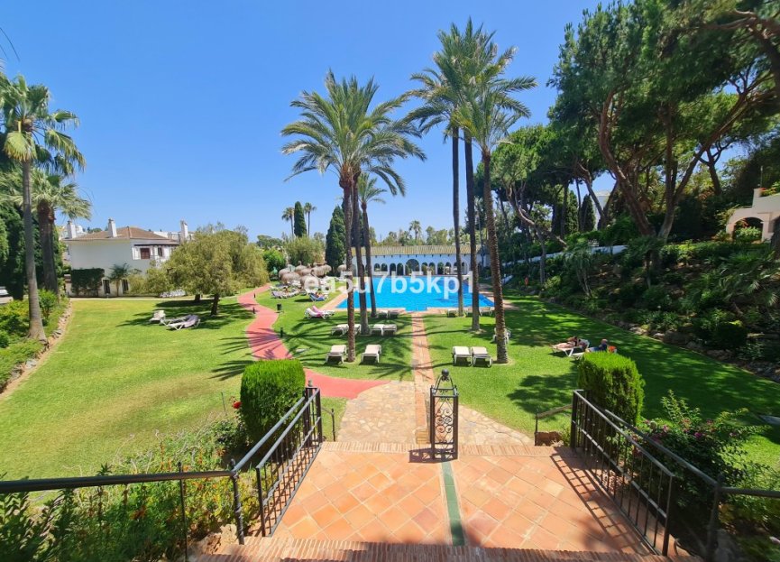 Resale - House - Semi-Detached House - Marbella - Marbella Centro