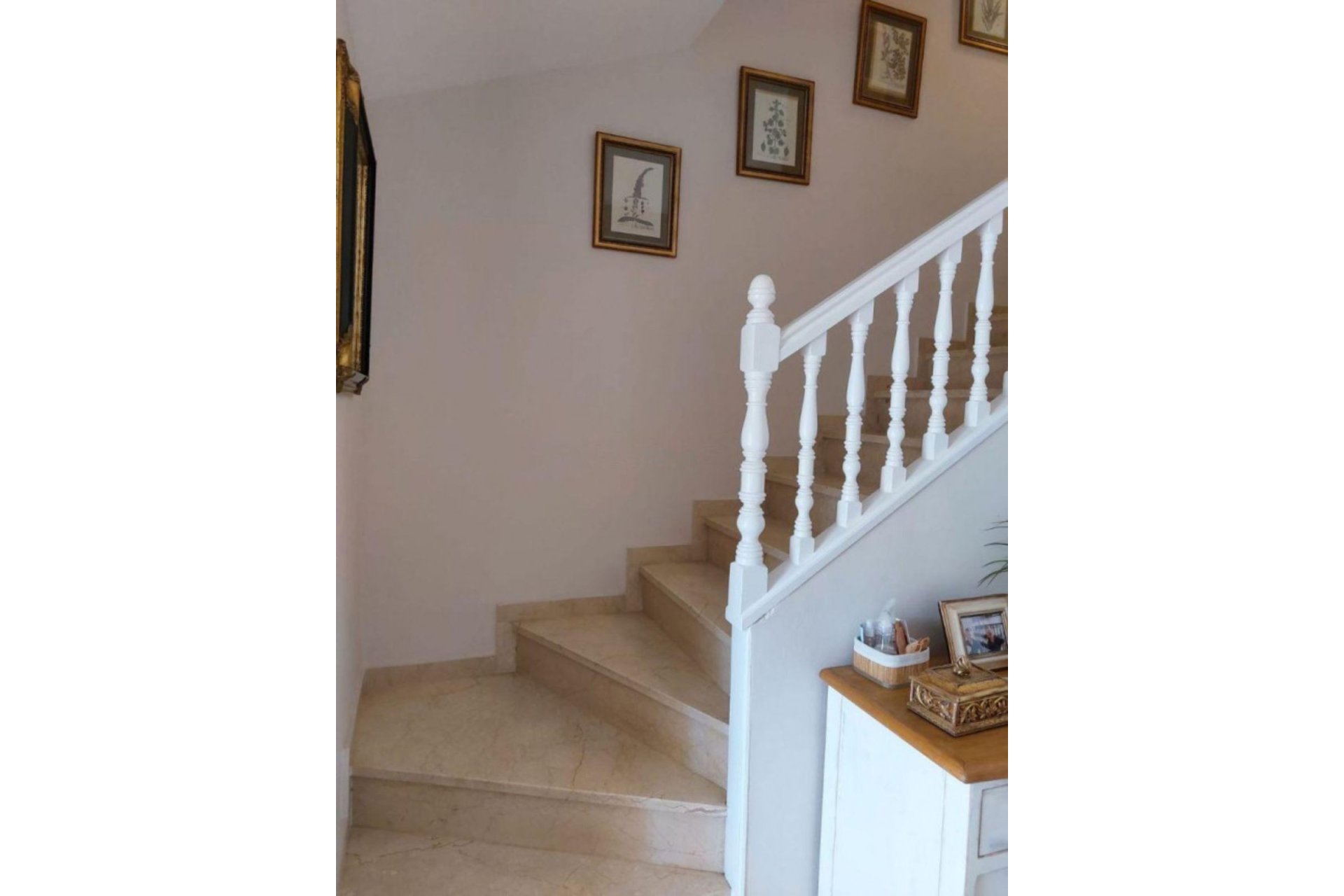 Resale - House - Semi-Detached House - Marbella - Marbella Centro