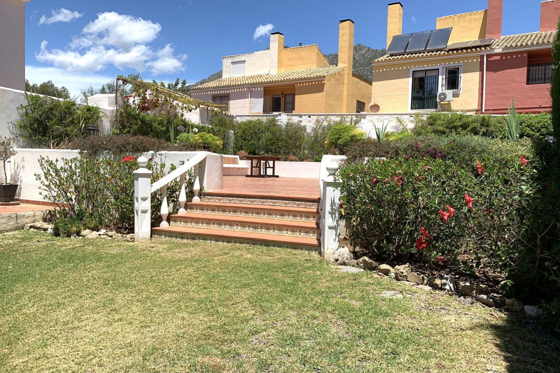 Resale - House - Semi-Detached House - Marbella - Marbella Centro