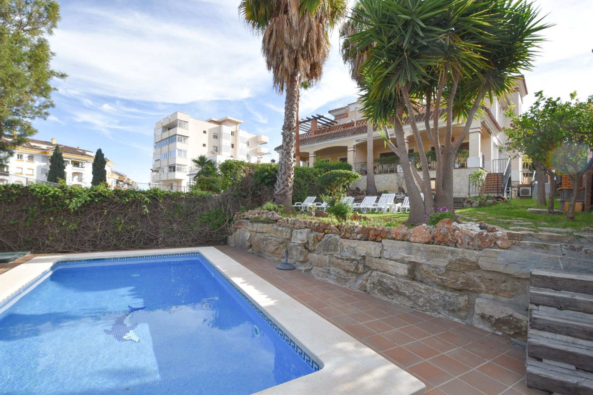 Resale - House - Semi-Detached House - Marbella - Marbella Centro