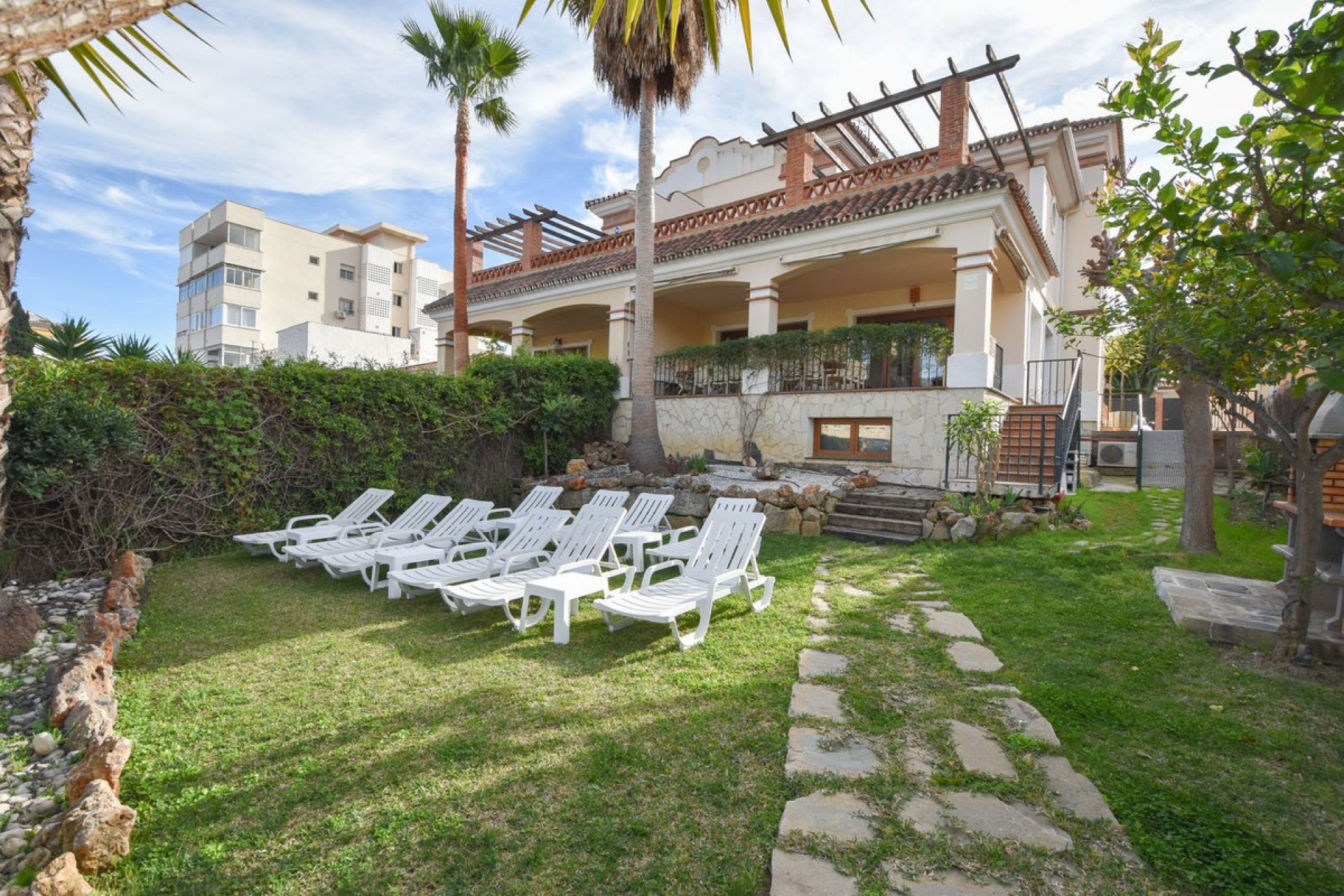 Resale - House - Semi-Detached House - Marbella - Marbella Centro