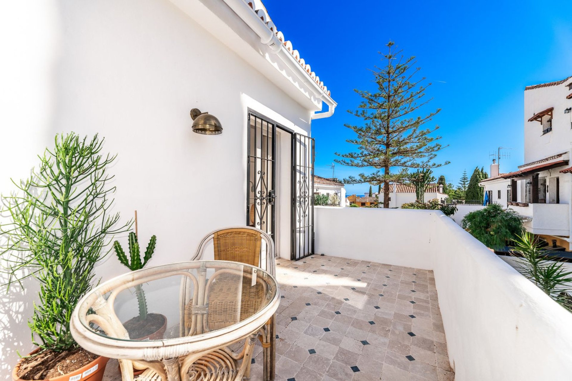 Resale - House - Semi-Detached House - Marbella - Marbella Centro