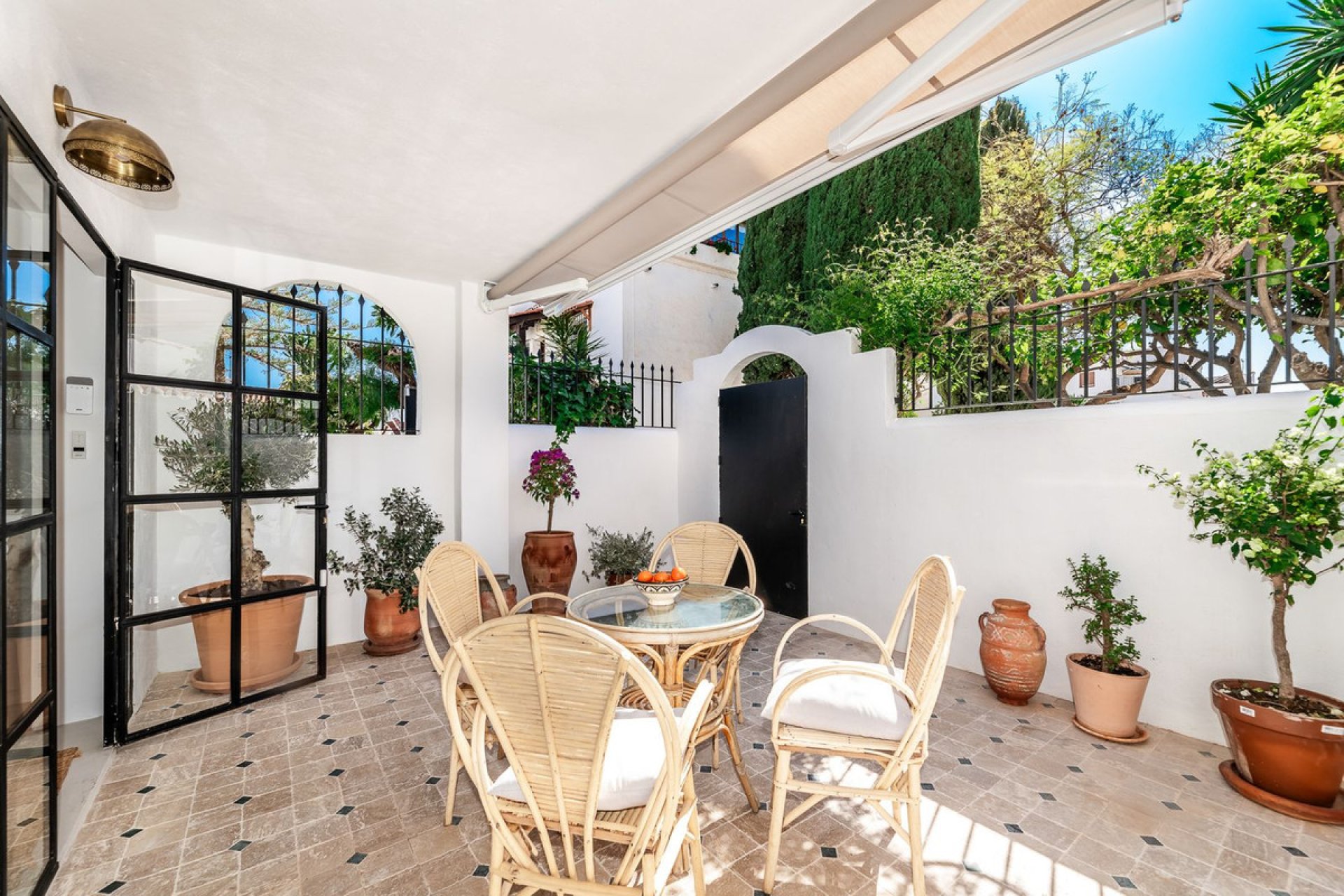 Resale - House - Semi-Detached House - Marbella - Marbella Centro