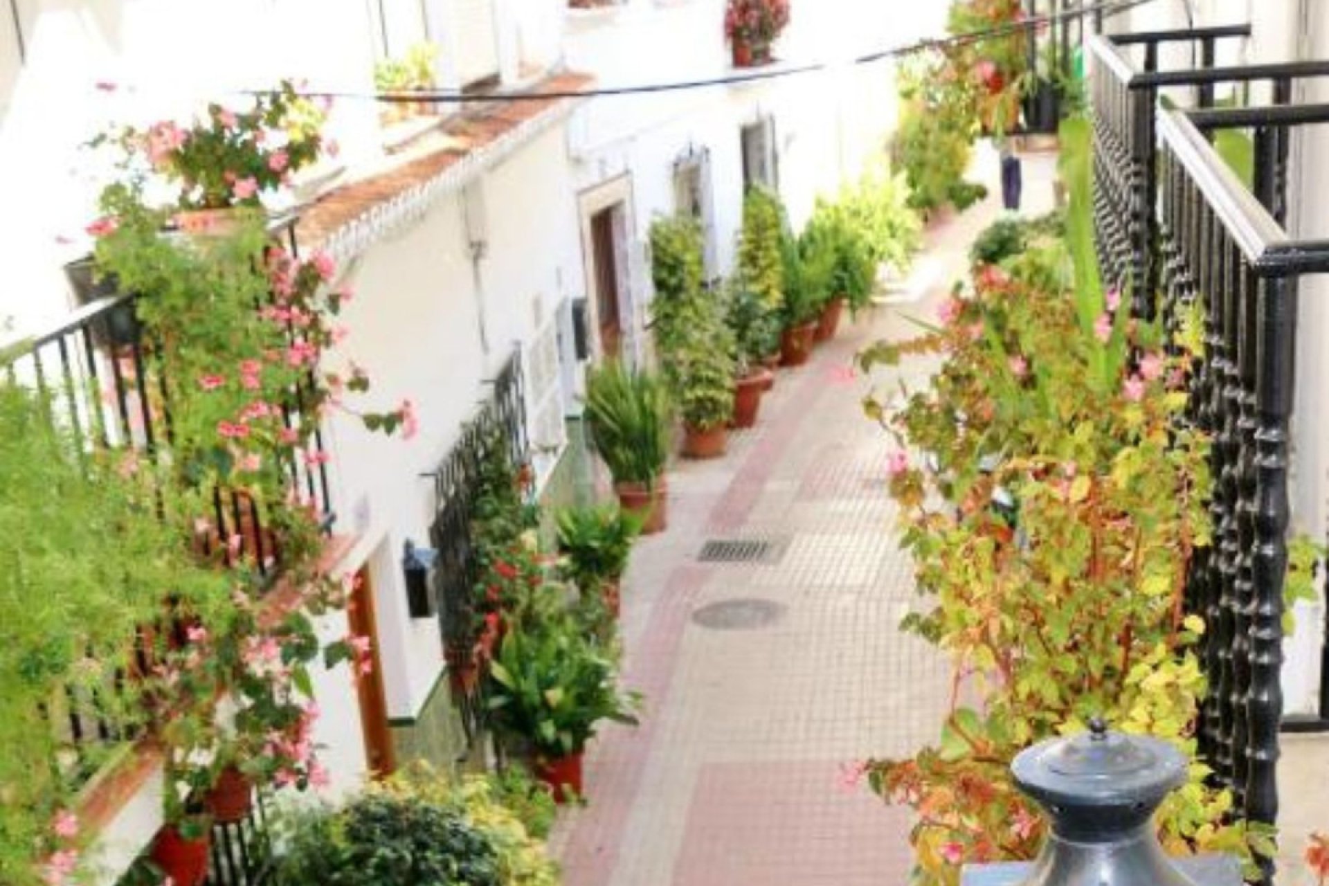 Resale - House - Semi-Detached House - Marbella - Marbella Centro