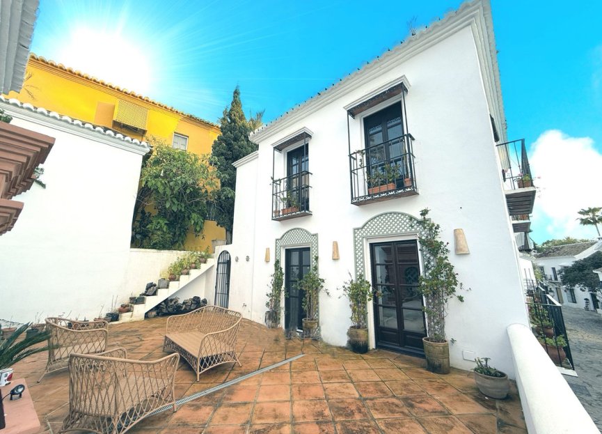 Resale - House - Semi-Detached House - Marbella - Marbella Centro