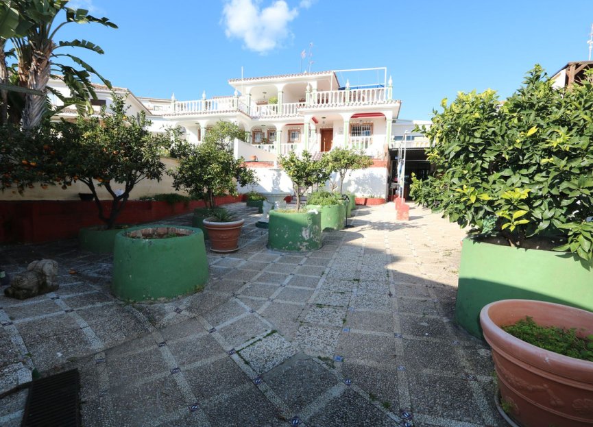 Resale - House - Semi-Detached House - Marbella - Marbella Centro