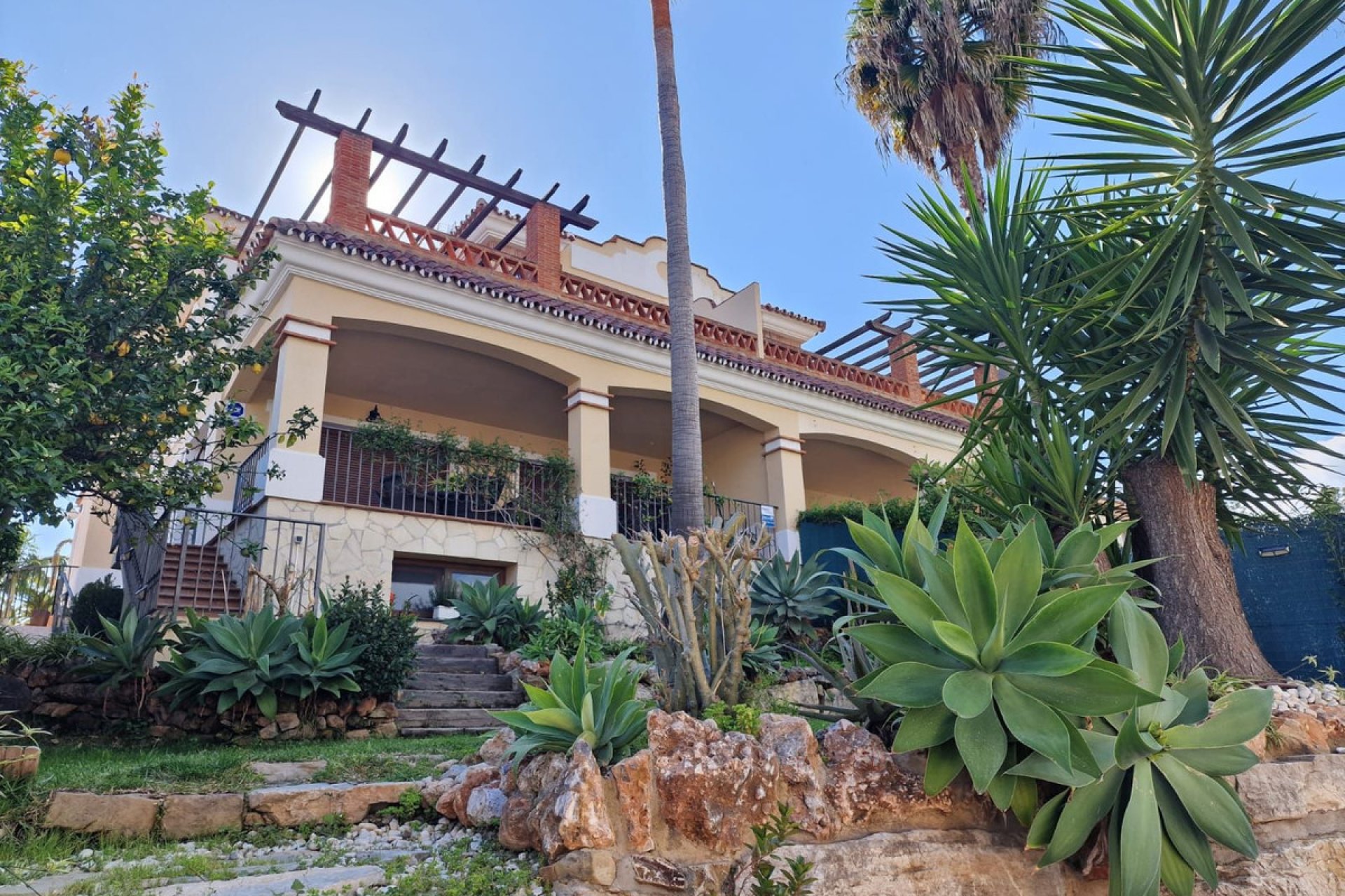 Resale - House - Semi-Detached House - Marbella - Marbella Centro