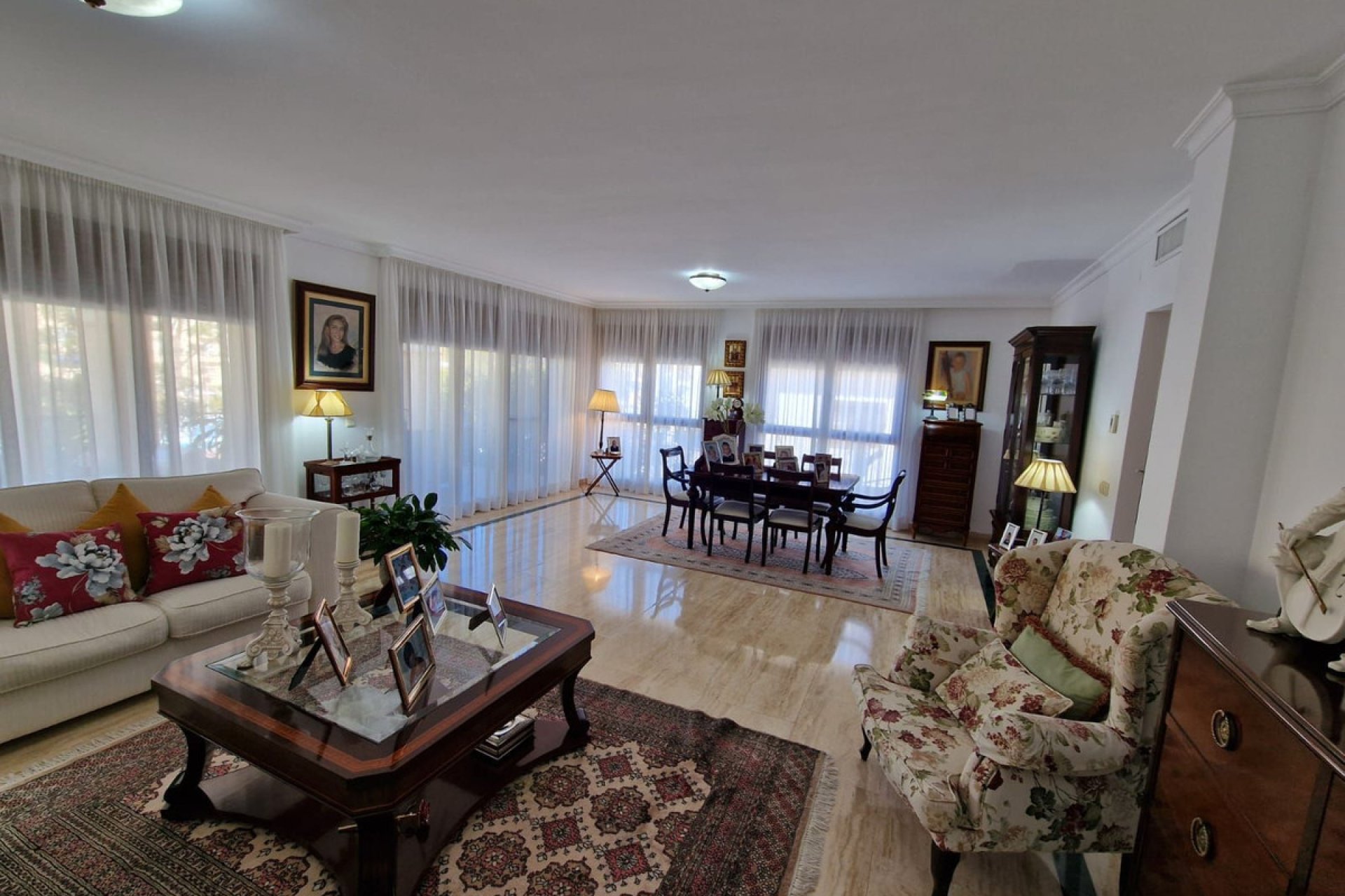 Resale - House - Semi-Detached House - Marbella - Marbella Centro