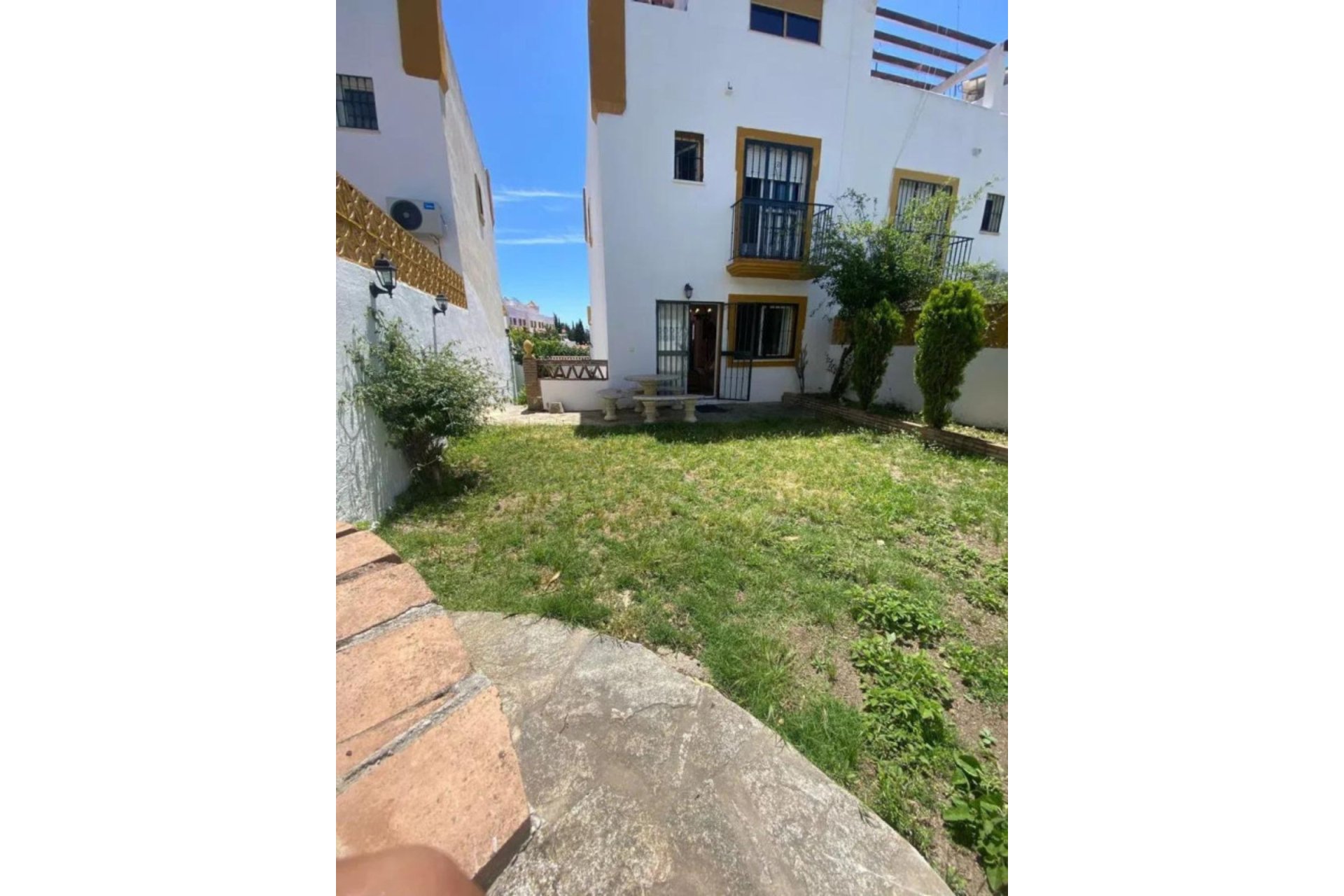 Resale - House - Semi-Detached House - Marbella - Marbella Centro
