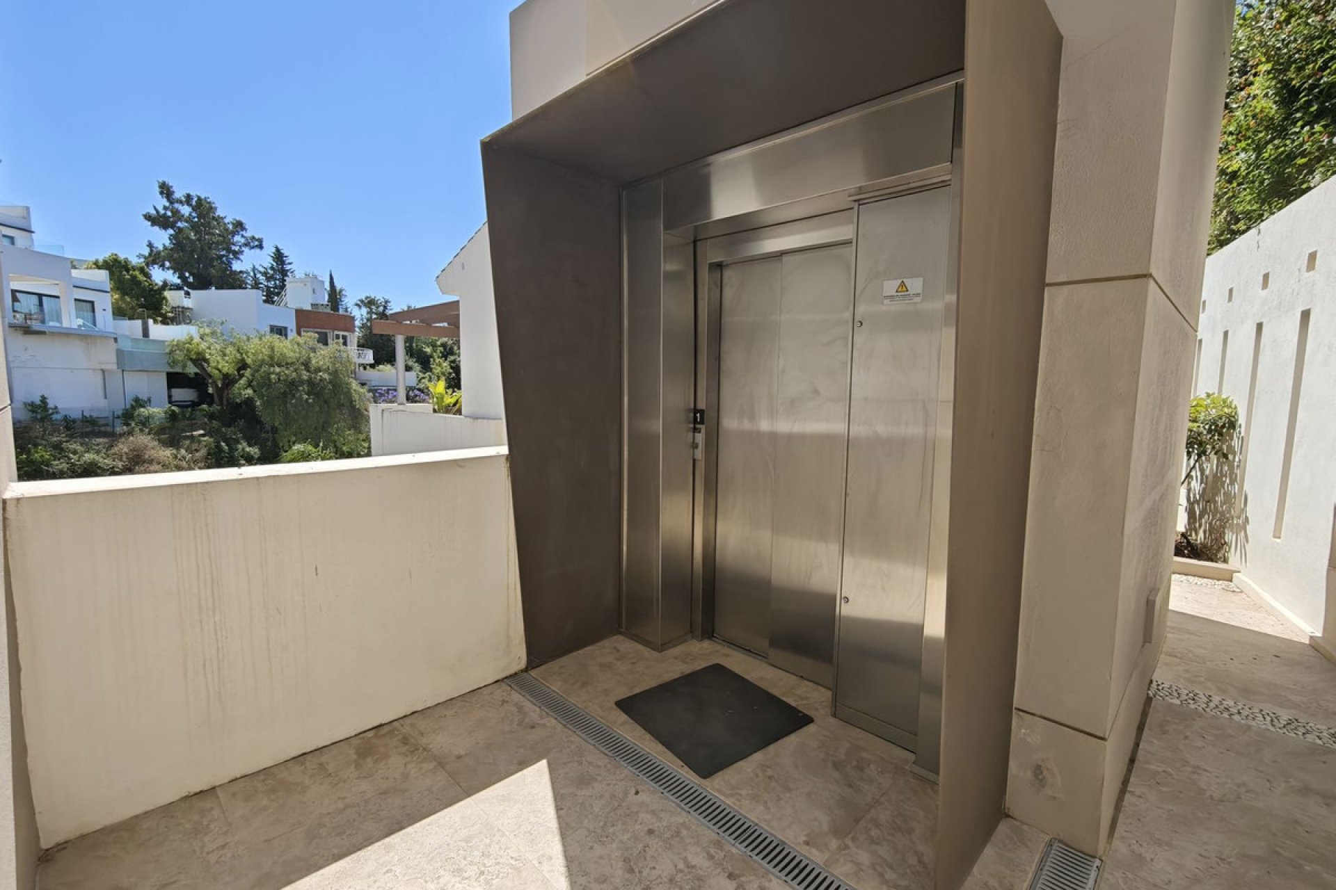 Resale - House - Semi-Detached House - Marbella - Marbella Centro