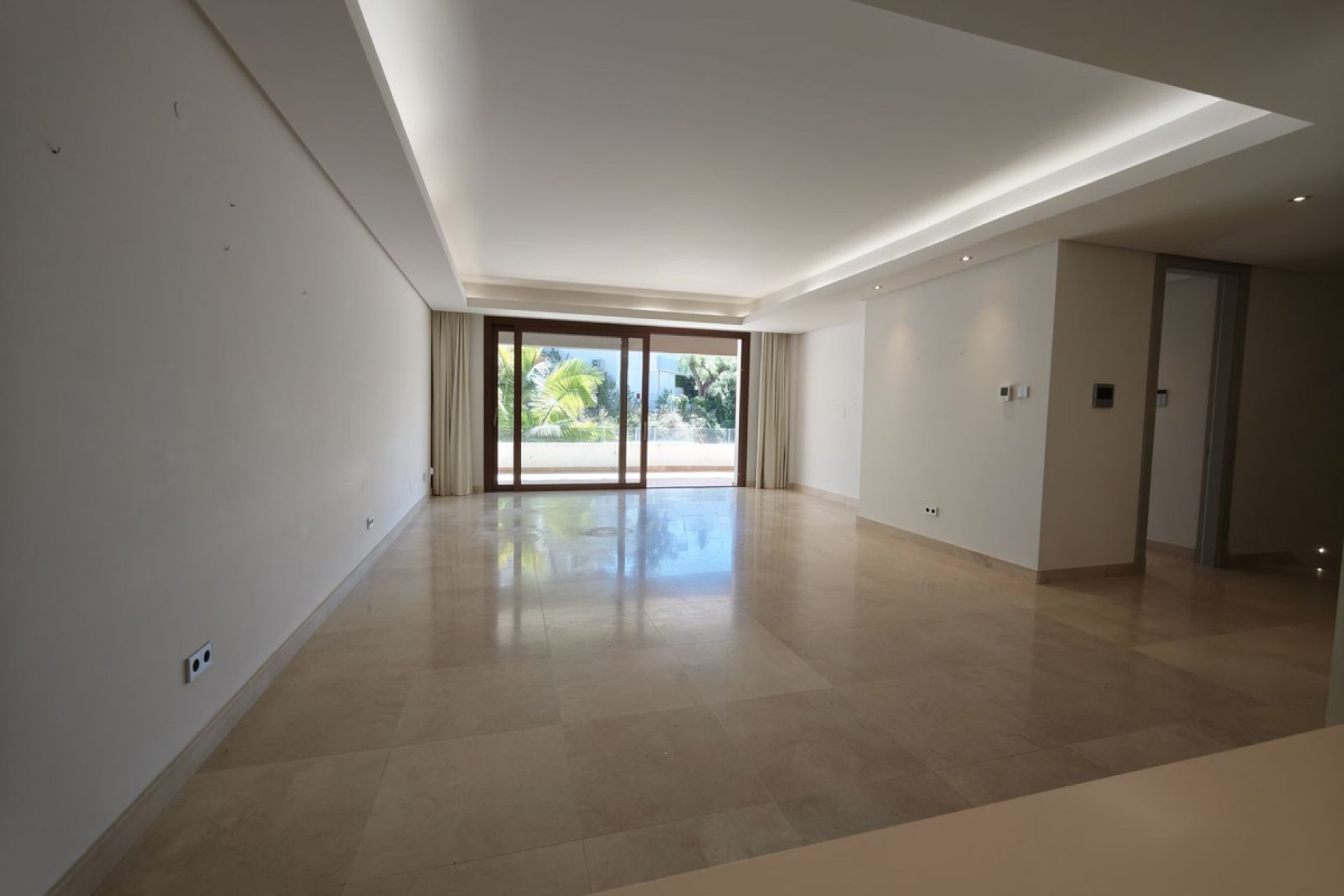 Resale - House - Semi-Detached House - Marbella - Marbella Centro