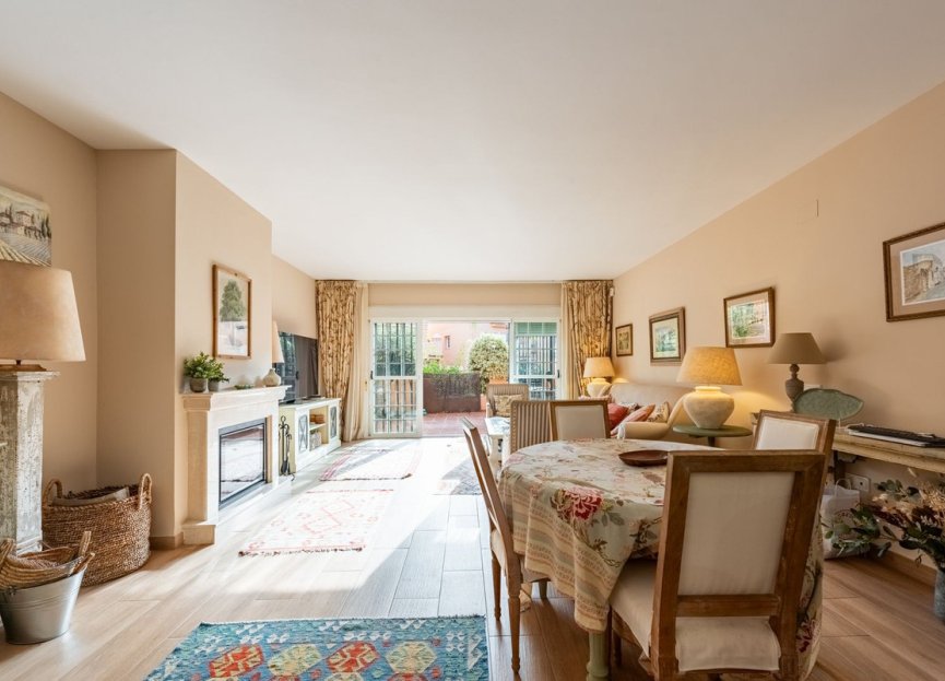 Resale - House - Semi-Detached House - Marbella - Nagüeles