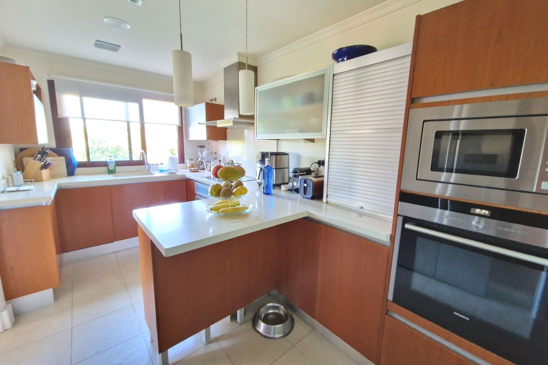 Resale - House - Semi-Detached House - Marbella - Nagüeles