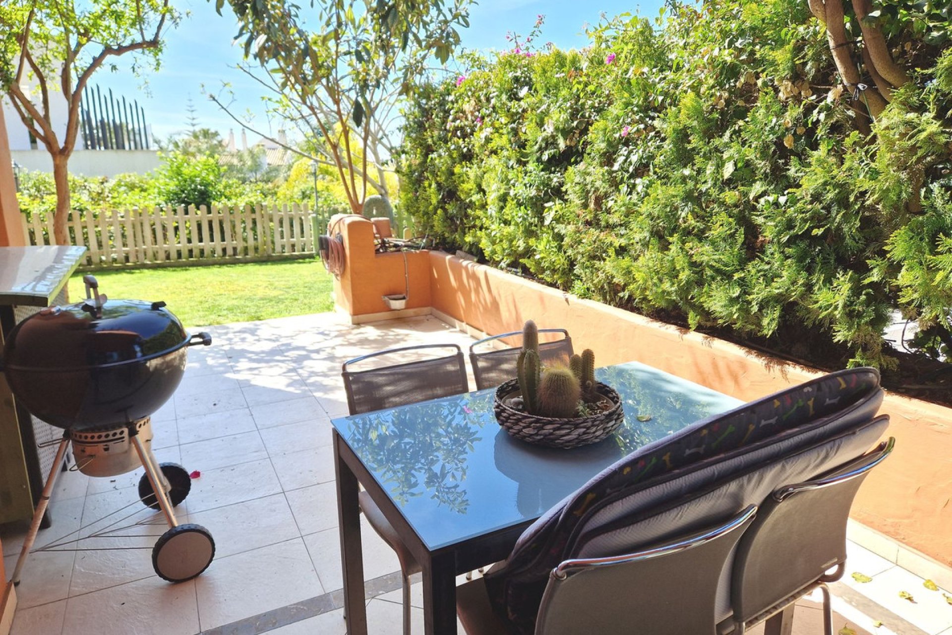 Resale - House - Semi-Detached House - Marbella - Nagüeles