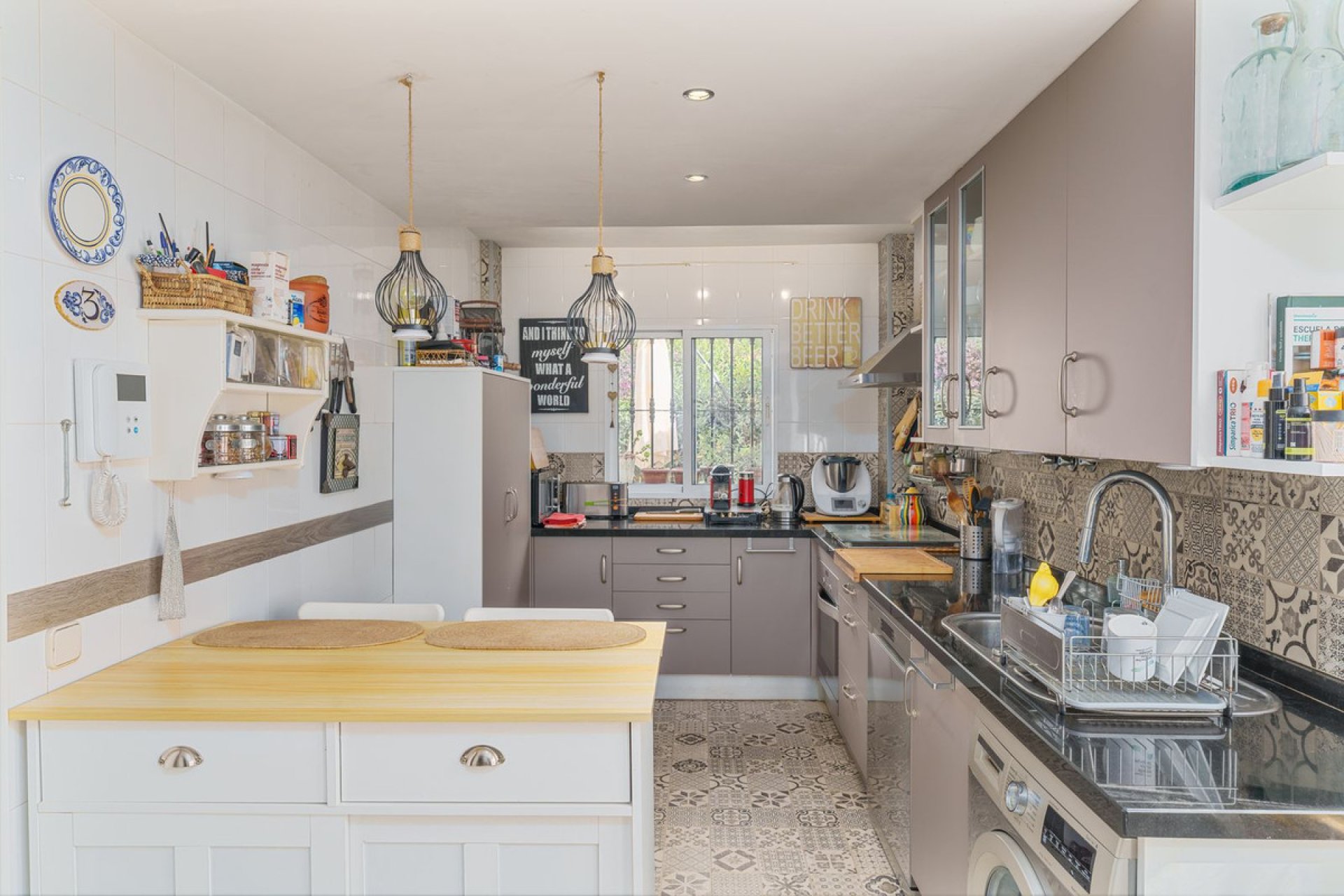 Resale - House - Semi-Detached House - Marbella - Nagüeles