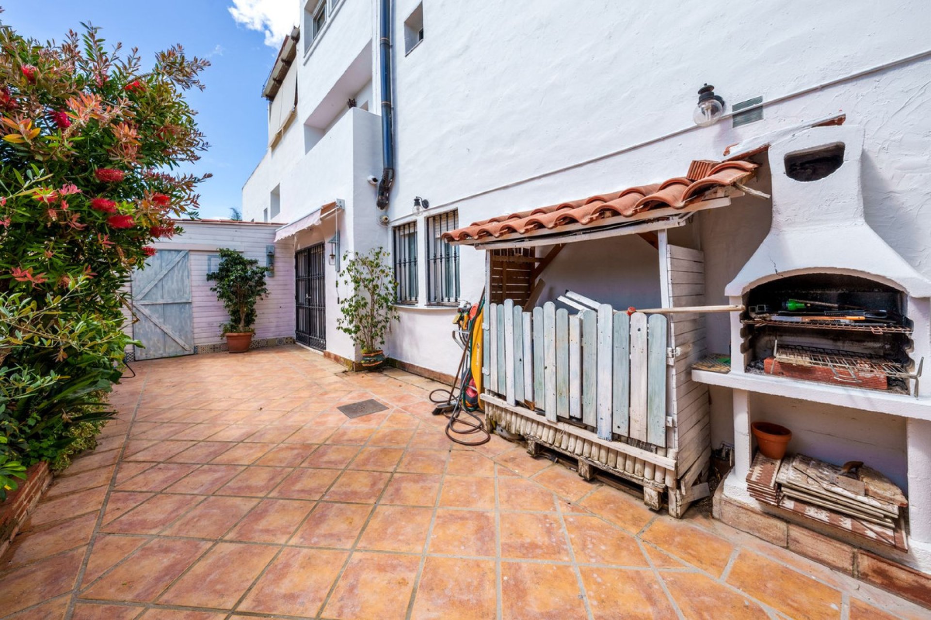 Resale - House - Semi-Detached House - Marbella - Nagüeles