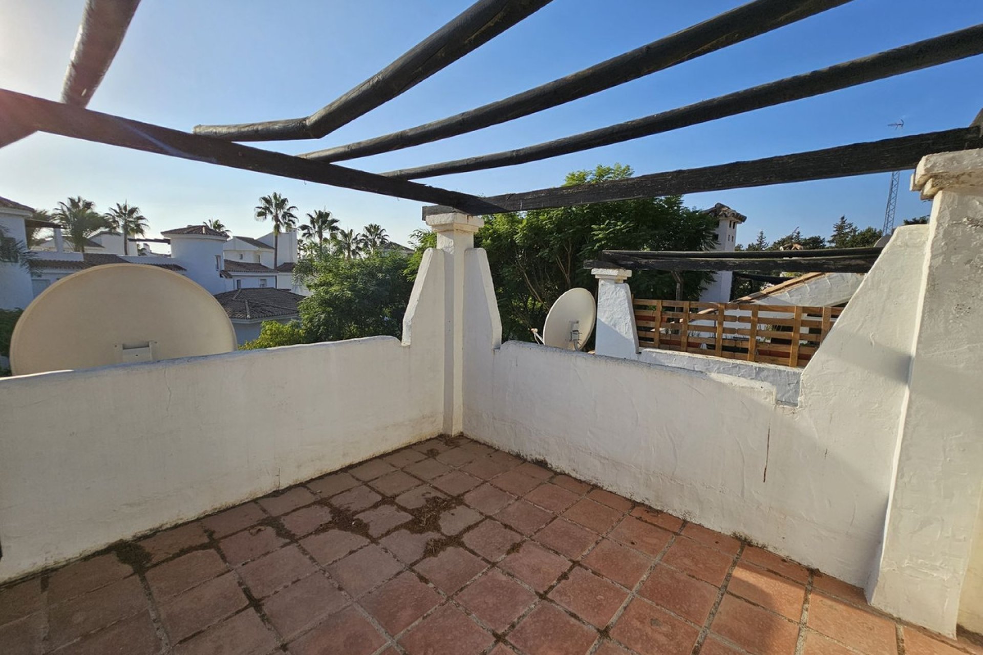 Resale - House - Semi-Detached House - Marbella - Nueva Andalucia