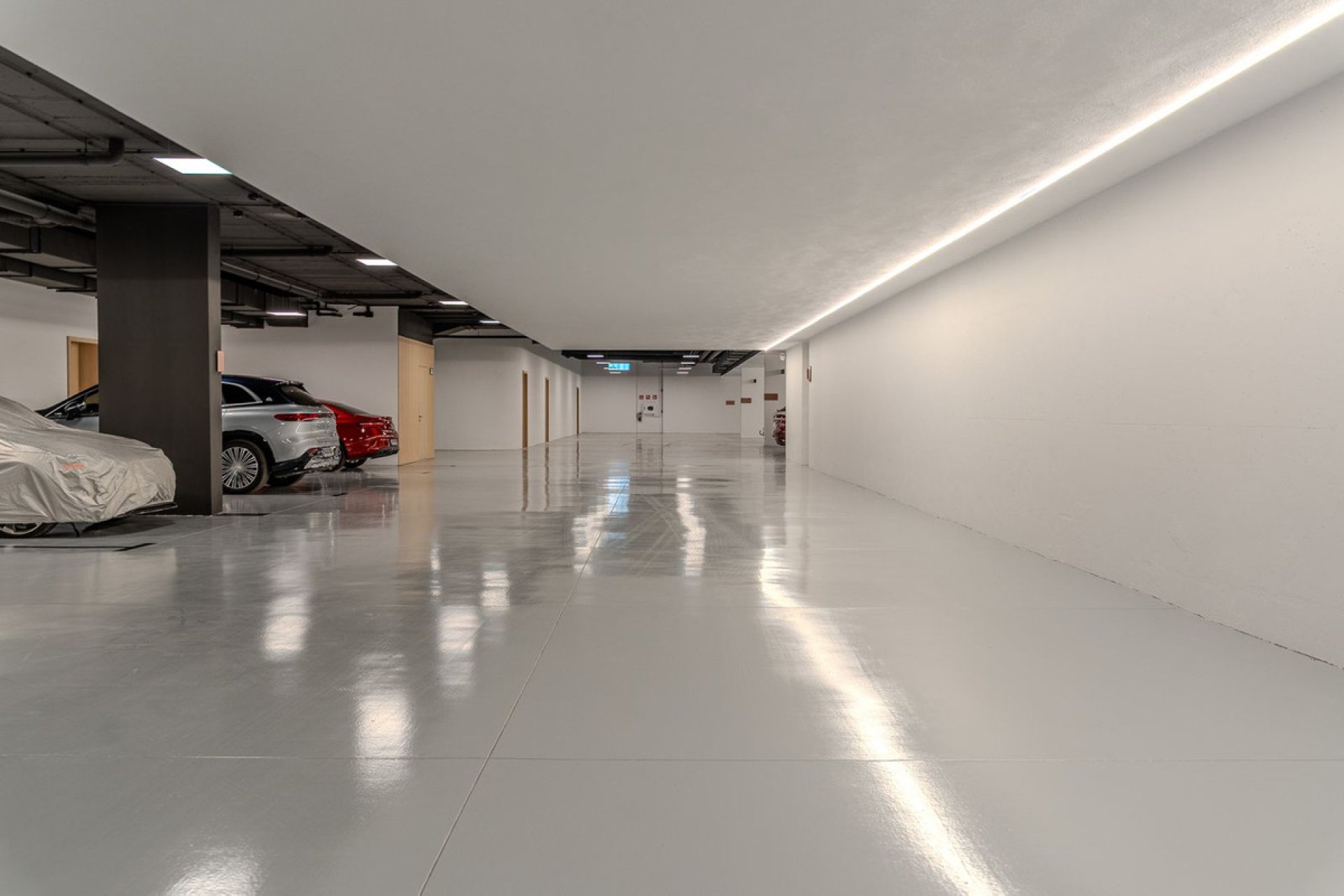 Resale - House - Semi-Detached House - Marbella - Nueva Andalucia