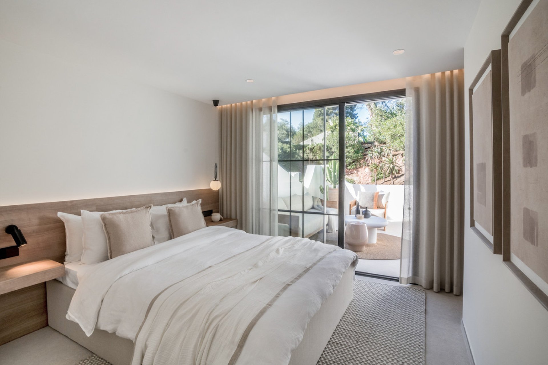 Resale - House - Semi-Detached House - Marbella - Nueva Andalucia