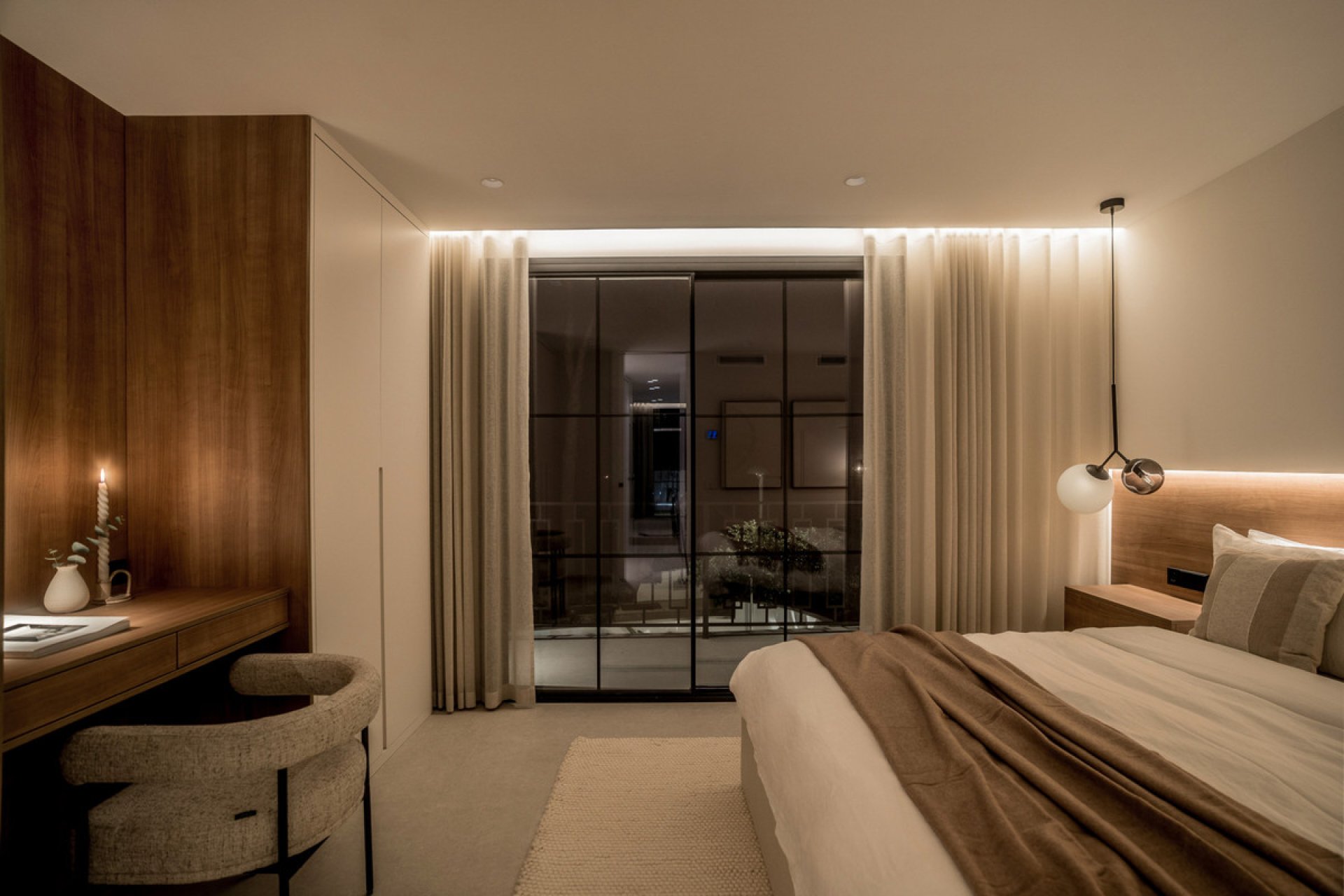 Resale - House - Semi-Detached House - Marbella - Nueva Andalucia