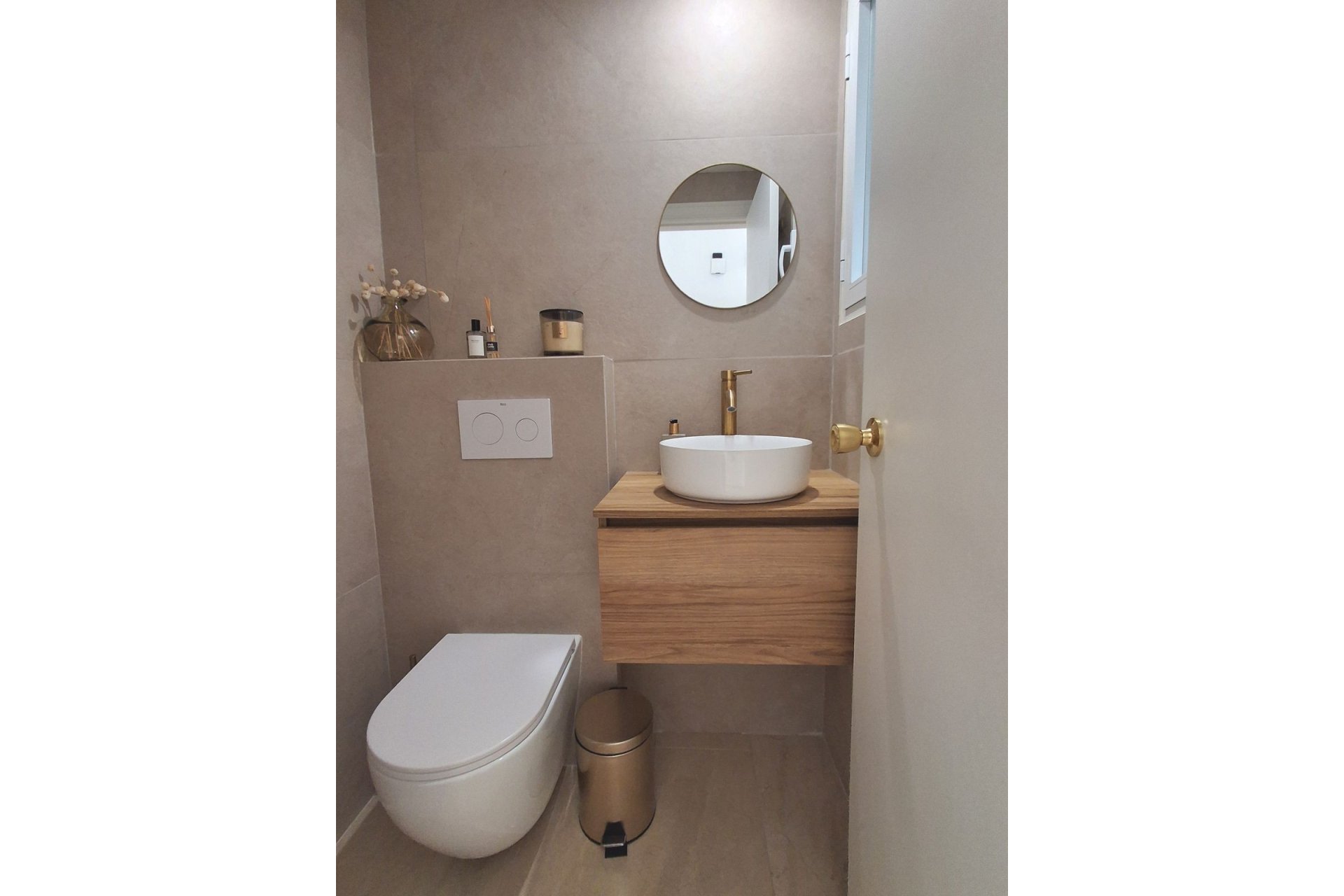 Resale - House - Semi-Detached House - Marbella - Nueva Andalucia