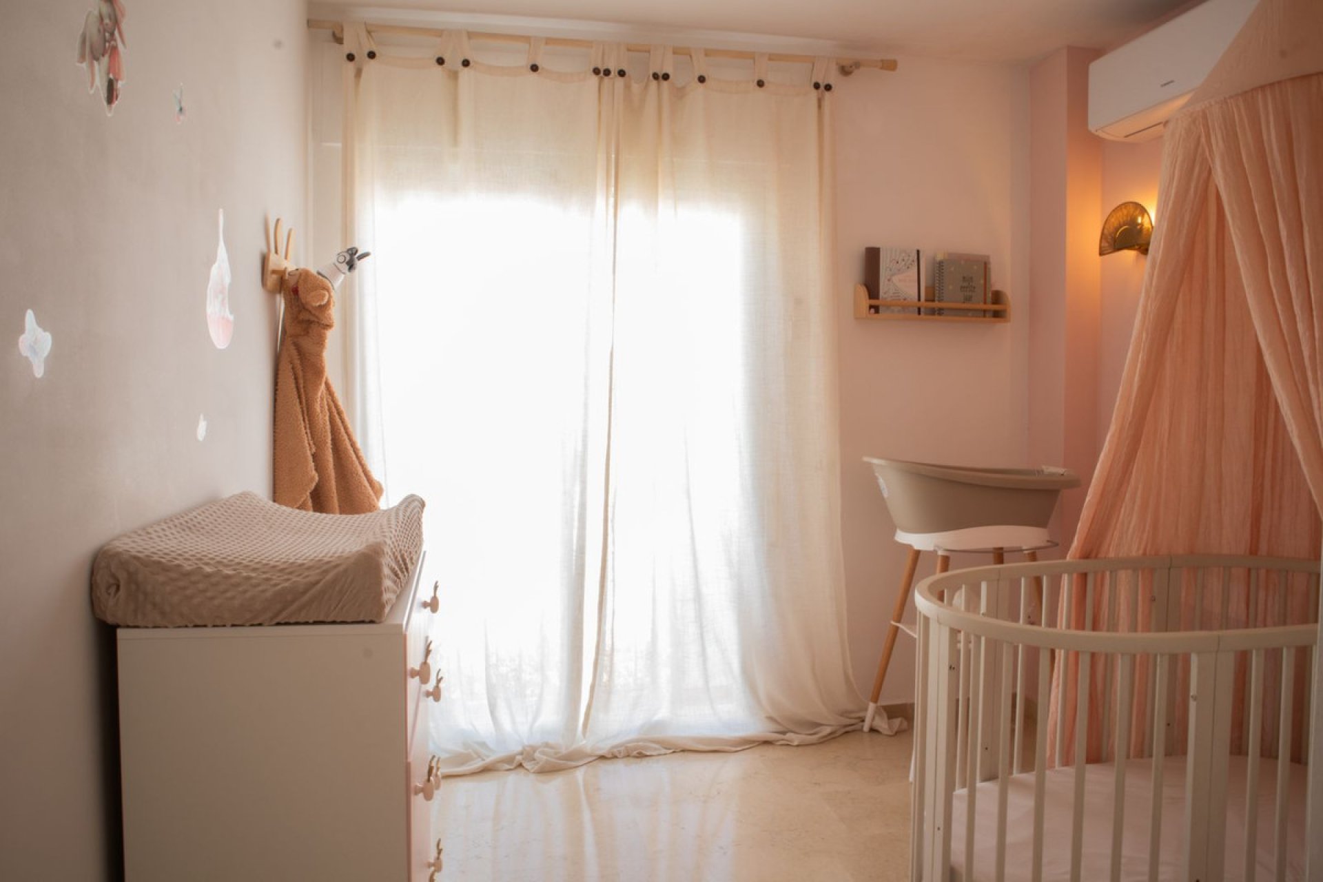 Resale - House - Semi-Detached House - Marbella - Nueva Andalucia