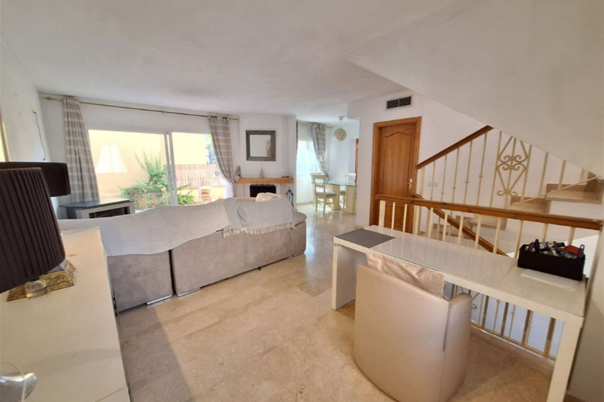 Resale - House - Semi-Detached House - Marbella - Nueva Andalucia