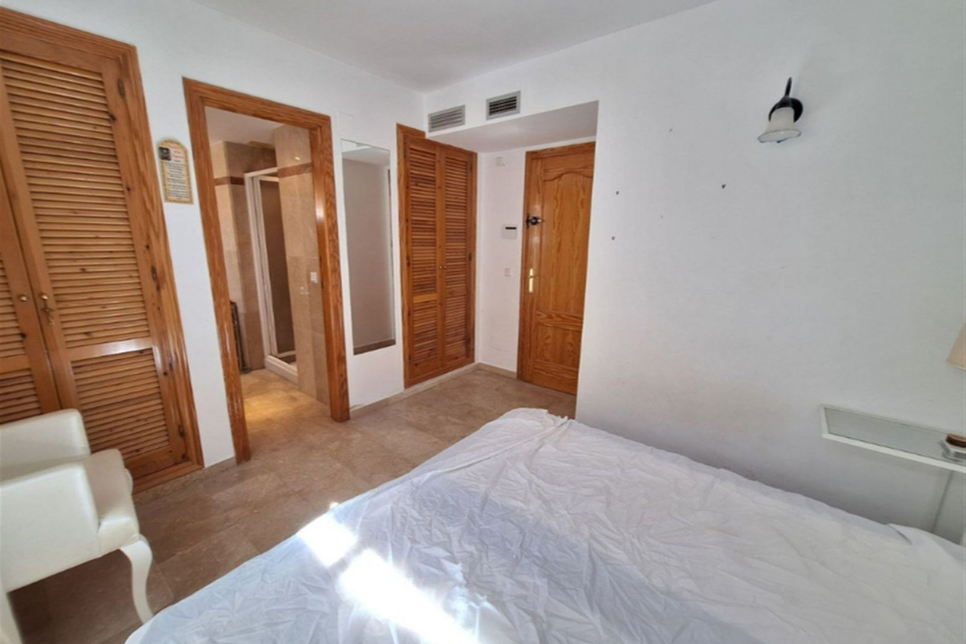 Resale - House - Semi-Detached House - Marbella - Nueva Andalucia