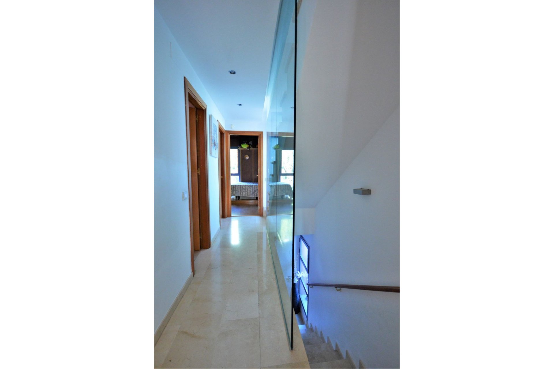 Resale - House - Semi-Detached House - Marbella - Nueva Andalucia