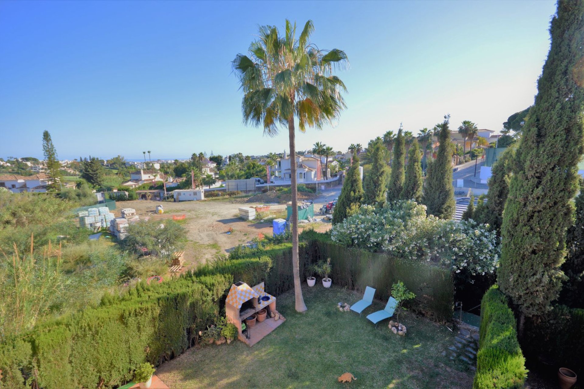 Resale - House - Semi-Detached House - Marbella - Nueva Andalucia