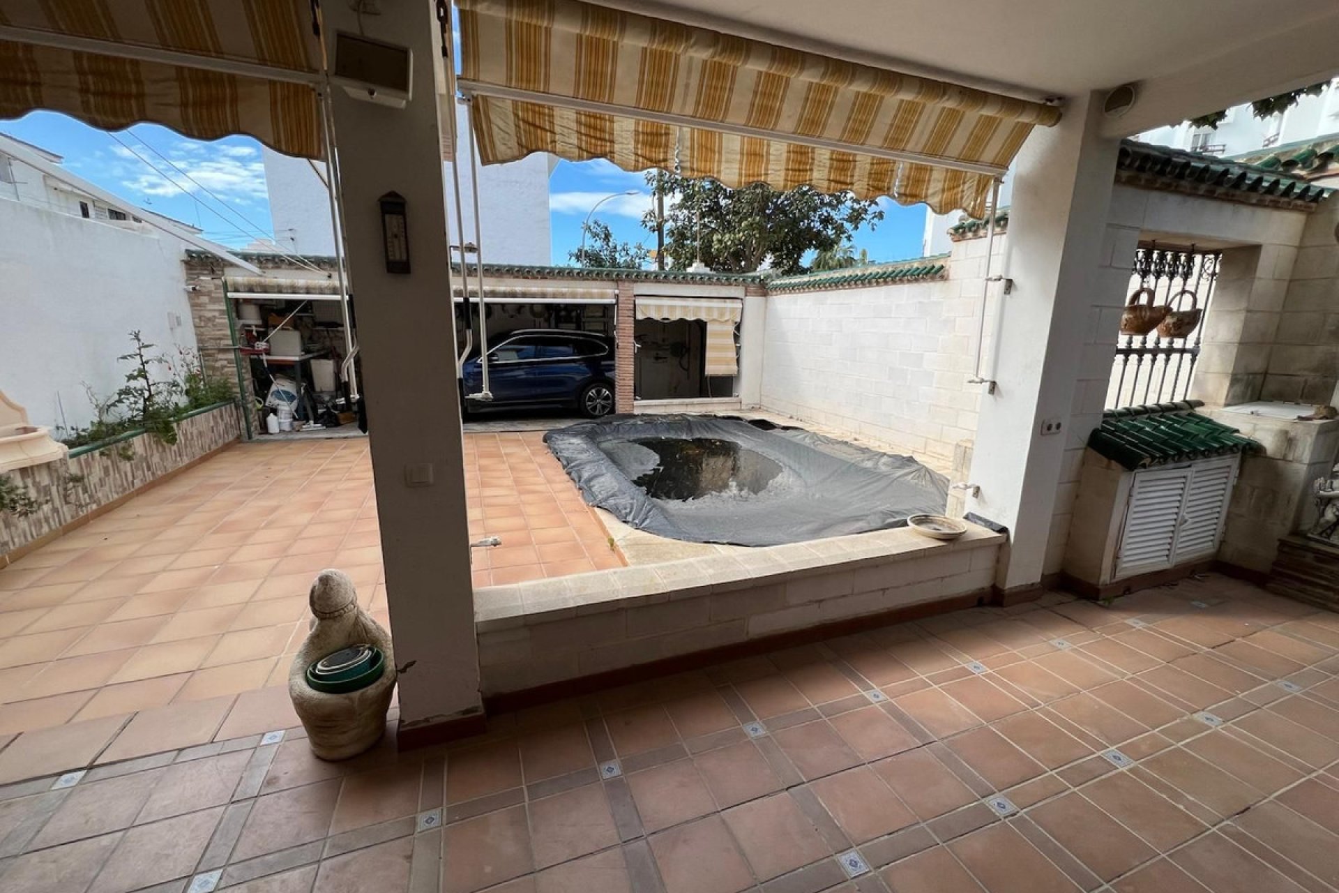 Resale - House - Semi-Detached House - Marbella - Nueva Andalucia