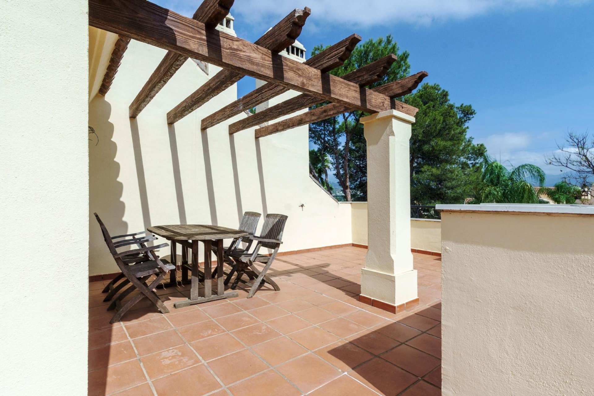 Resale - House - Semi-Detached House - Marbella - Nueva Andalucia