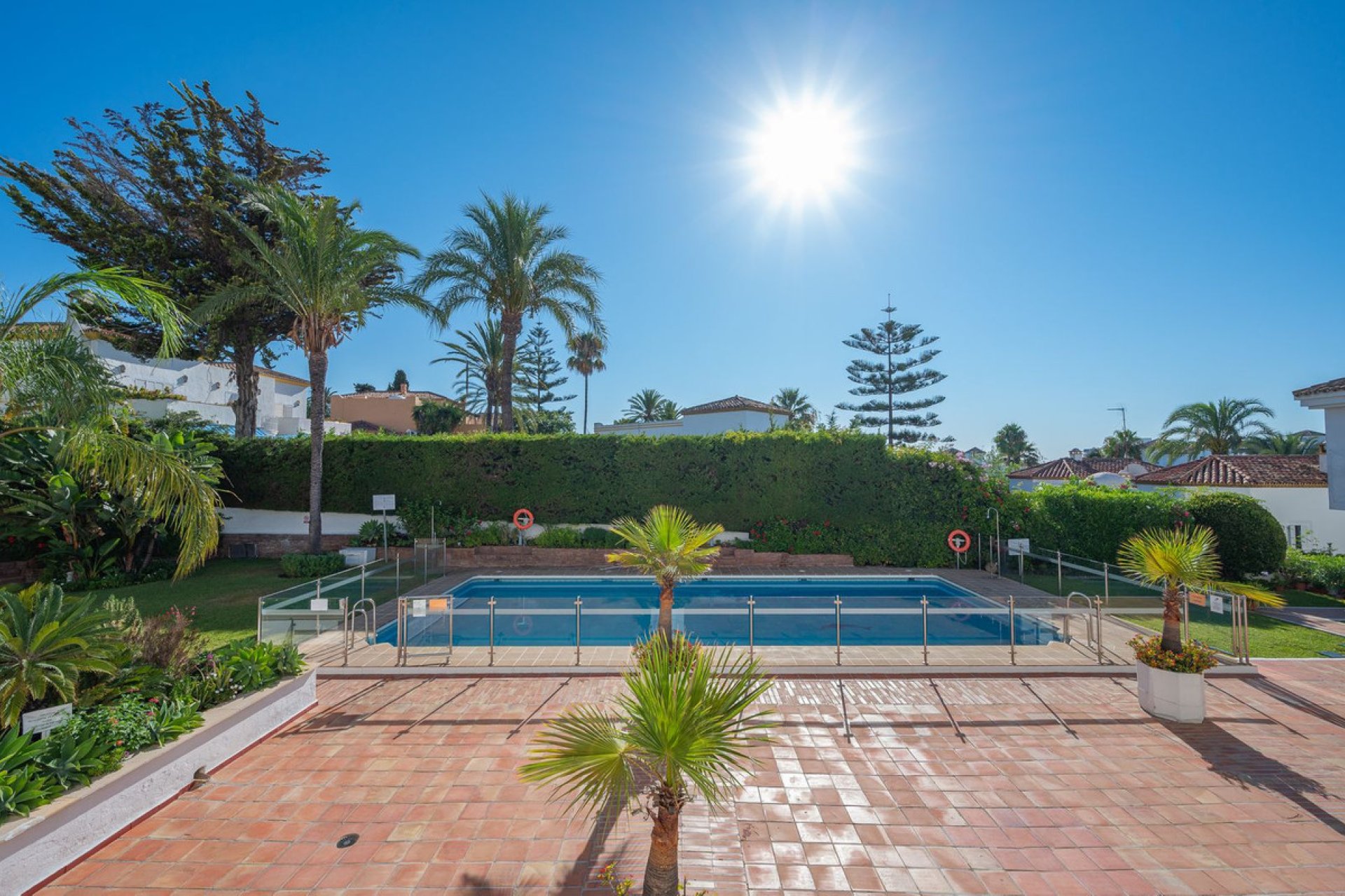 Resale - House - Semi-Detached House - Marbella - Puerto Banús