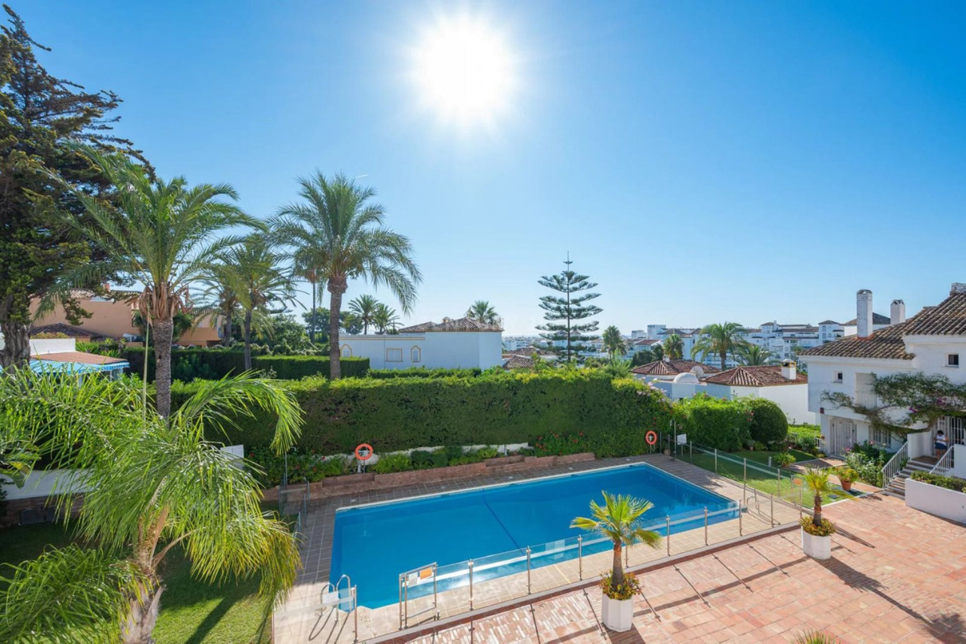 Resale - House - Semi-Detached House - Marbella - Puerto Banús