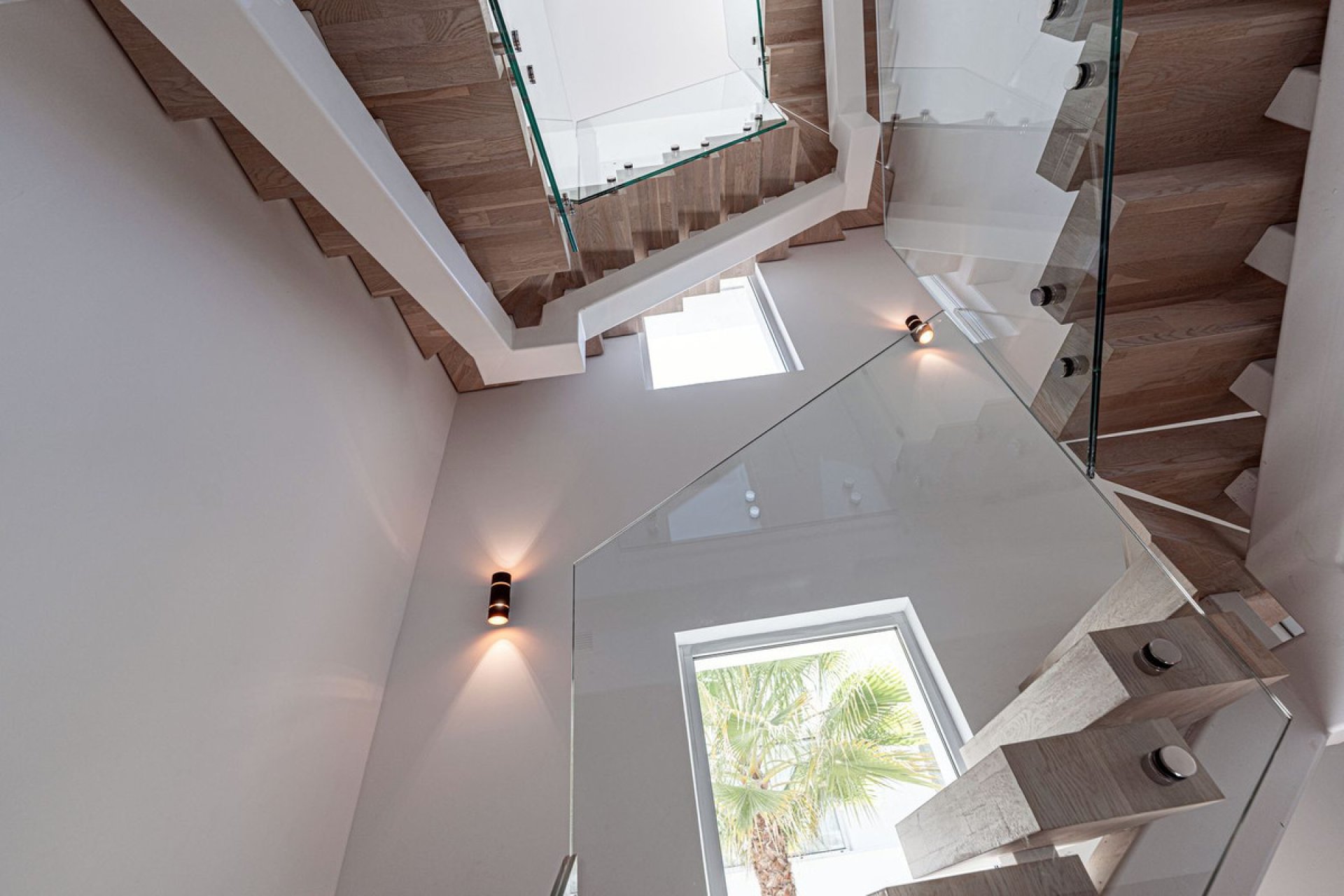 Resale - House - Semi-Detached House - Marbella - Río Real