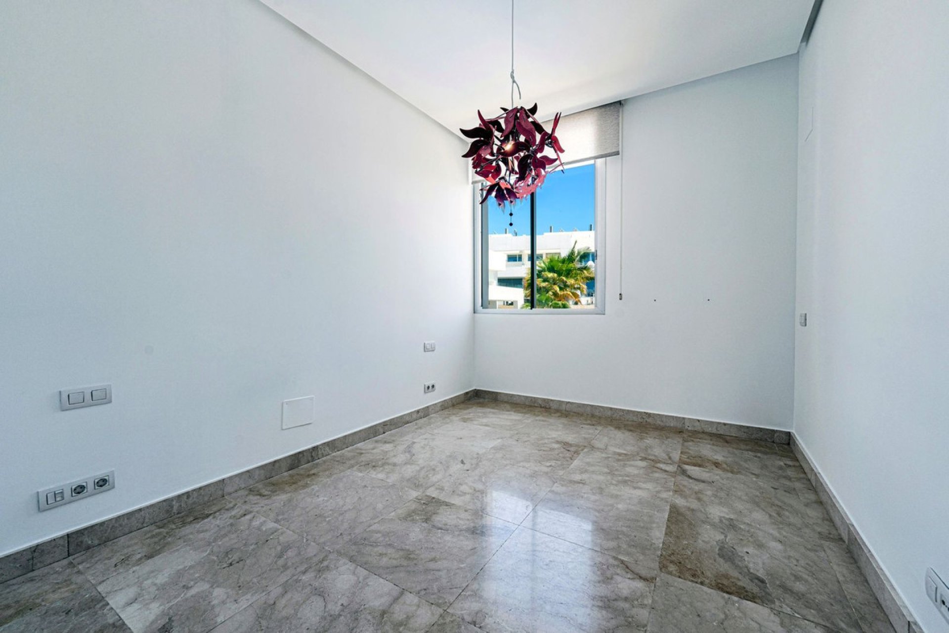 Resale - House - Semi-Detached House - Marbella - Río Real