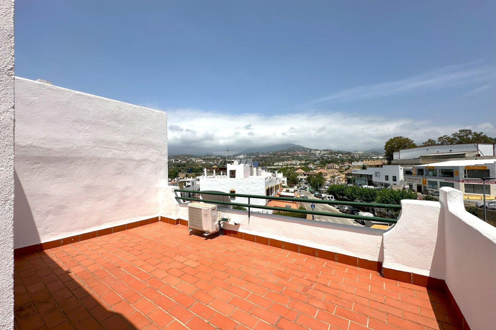 Resale - House - Semi-Detached House - Marbella - San Pedro De Alcantara