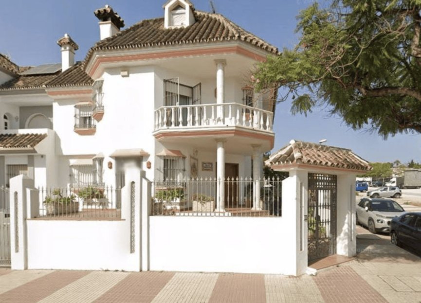 Resale - House - Semi-Detached House - Marbella - San Pedro De Alcantara