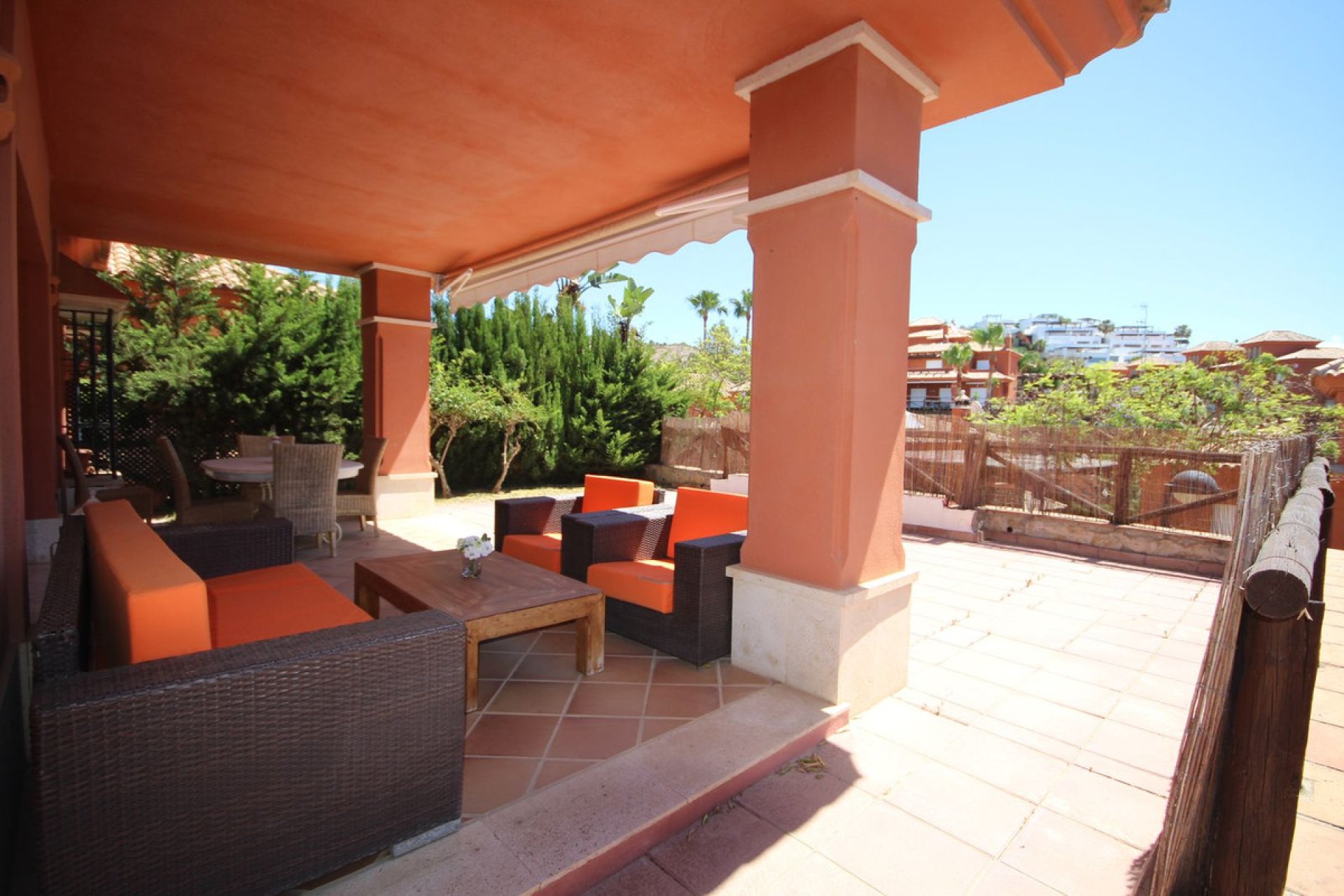 Resale - House - Semi-Detached House - Marbella - Santa Clara