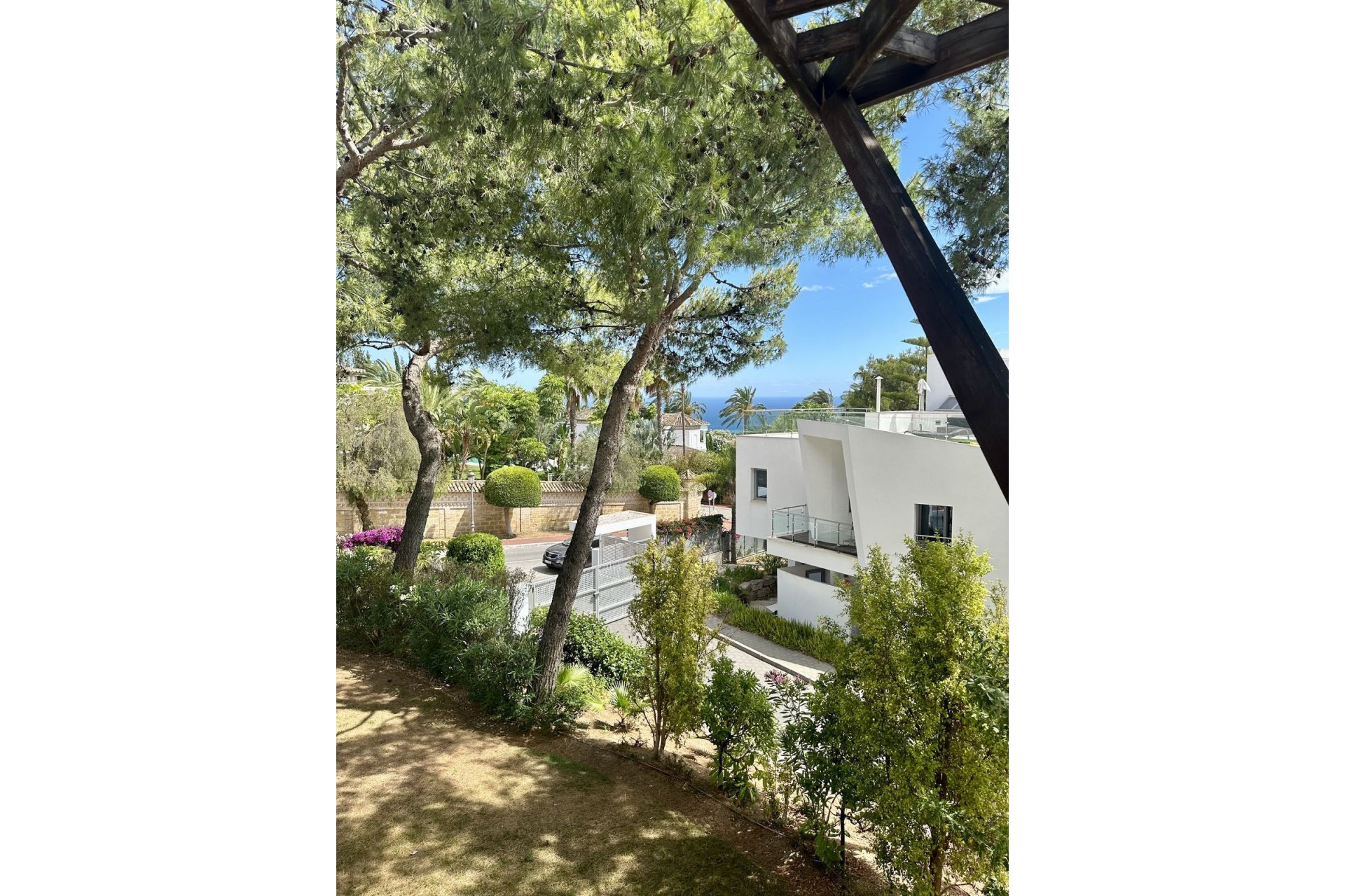 Resale - House - Semi-Detached House - Marbella - Sierra Blanca