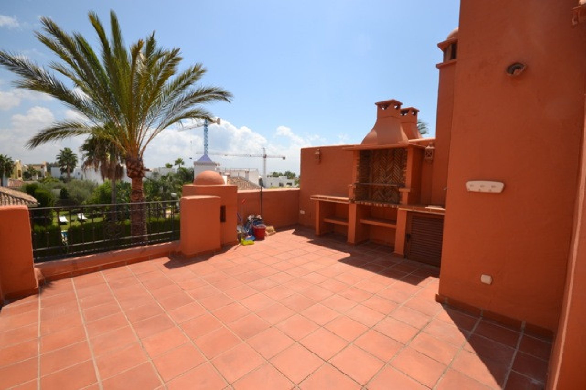 Resale - House - Semi-Detached House - Marbella - The Golden Mile