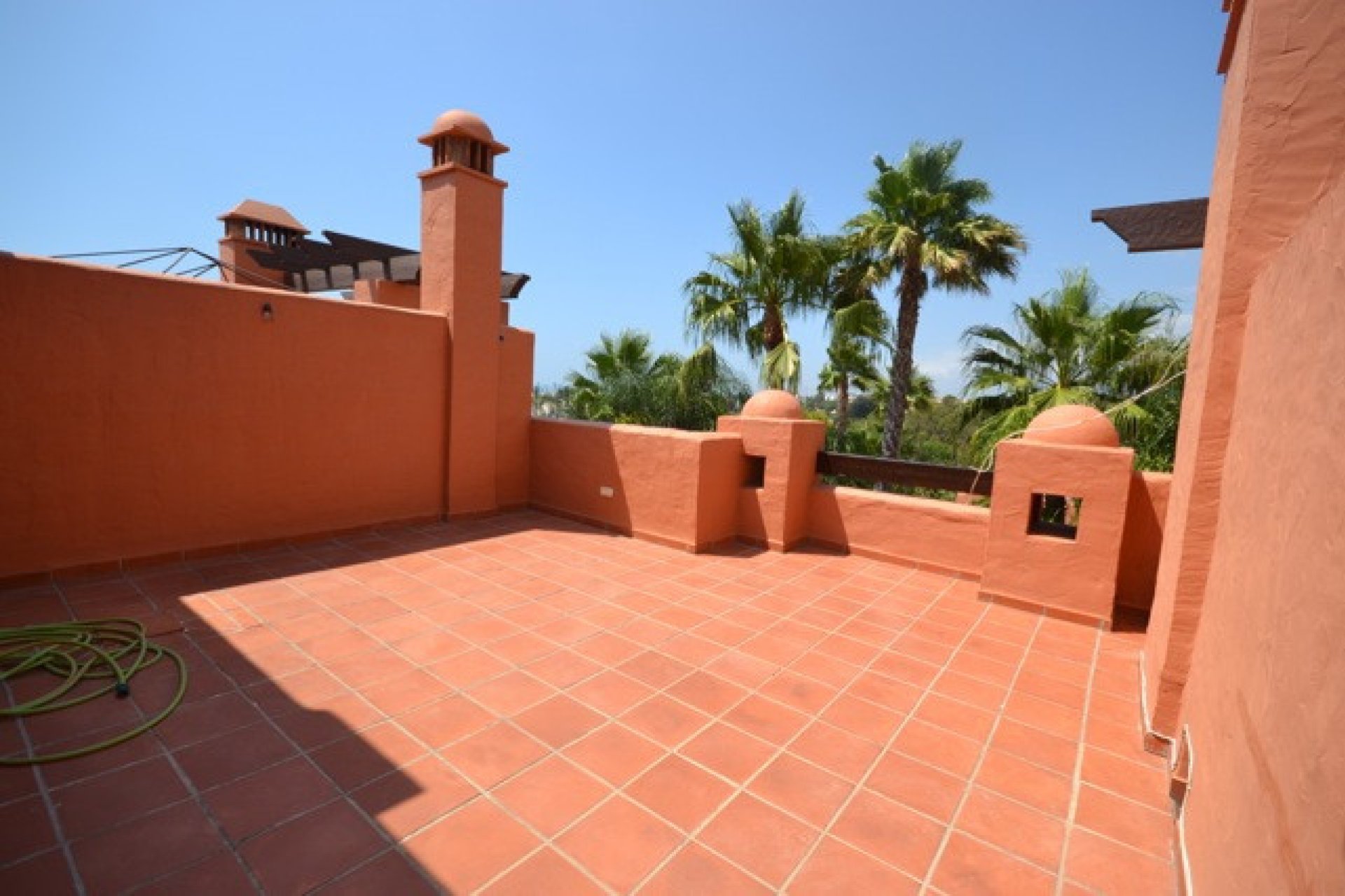 Resale - House - Semi-Detached House - Marbella - The Golden Mile