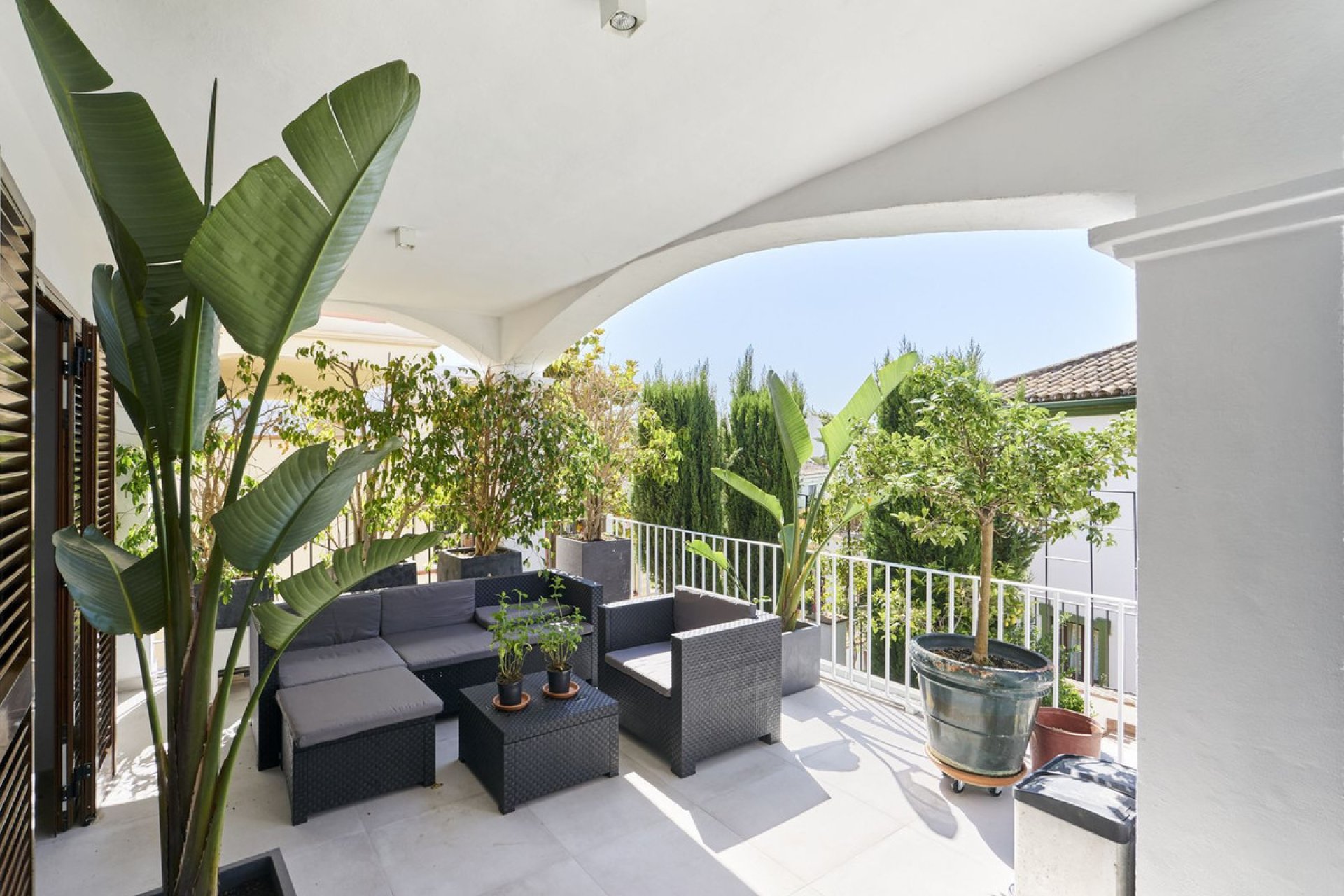 Resale - House - Semi-Detached House - Marbella - The Golden Mile