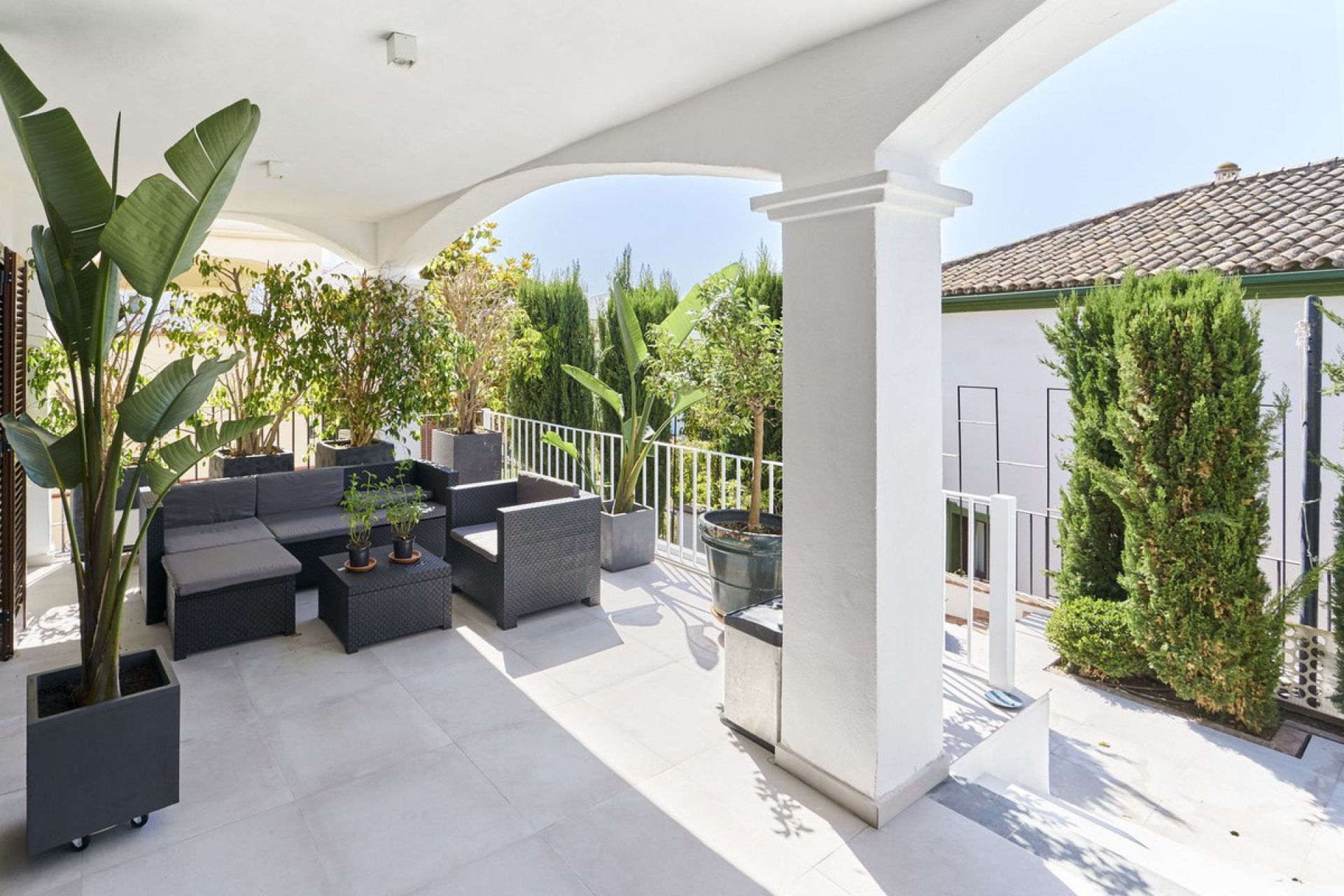 Resale - House - Semi-Detached House - Marbella - The Golden Mile