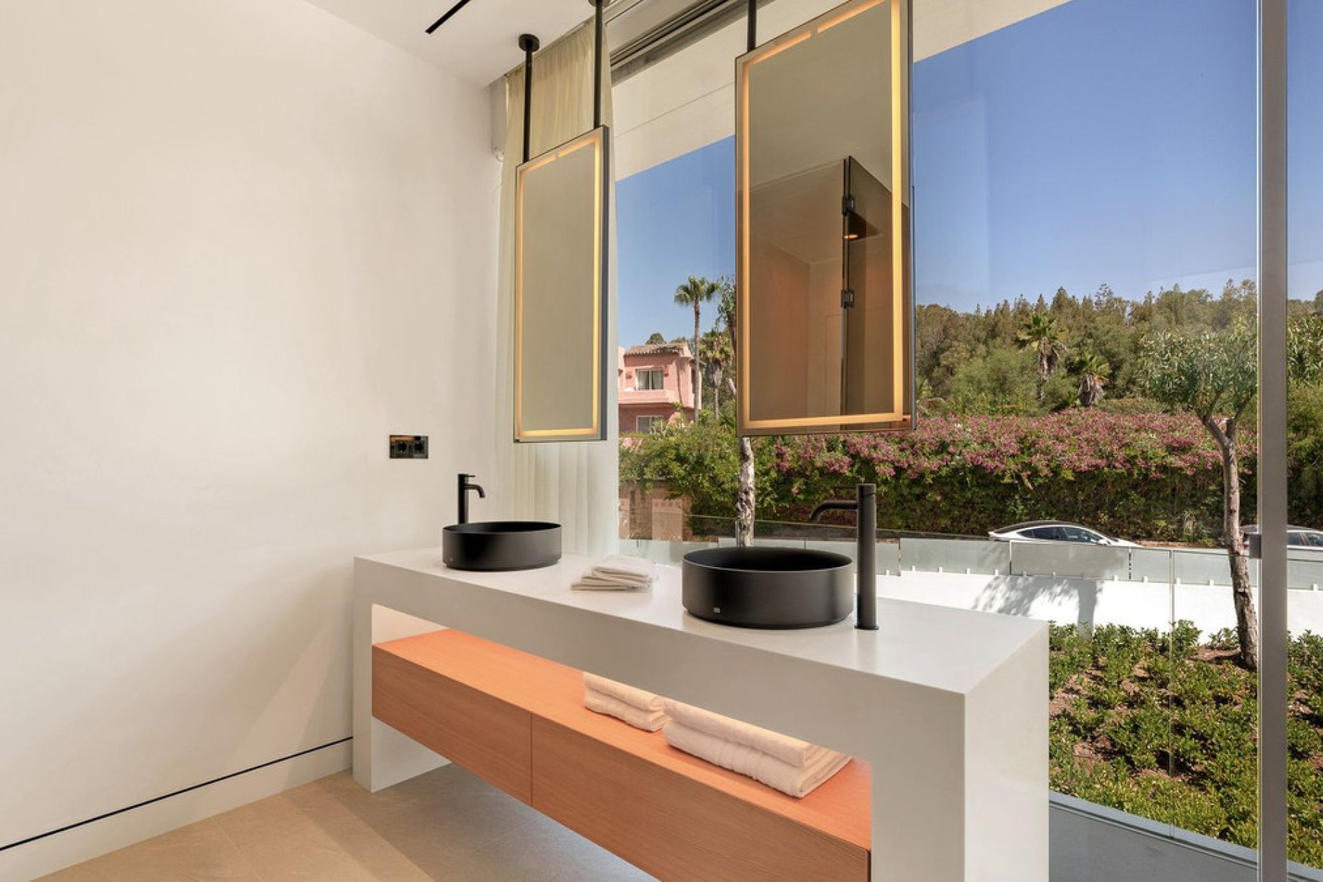 Resale - House - Semi-Detached House - Marbella - The Golden Mile